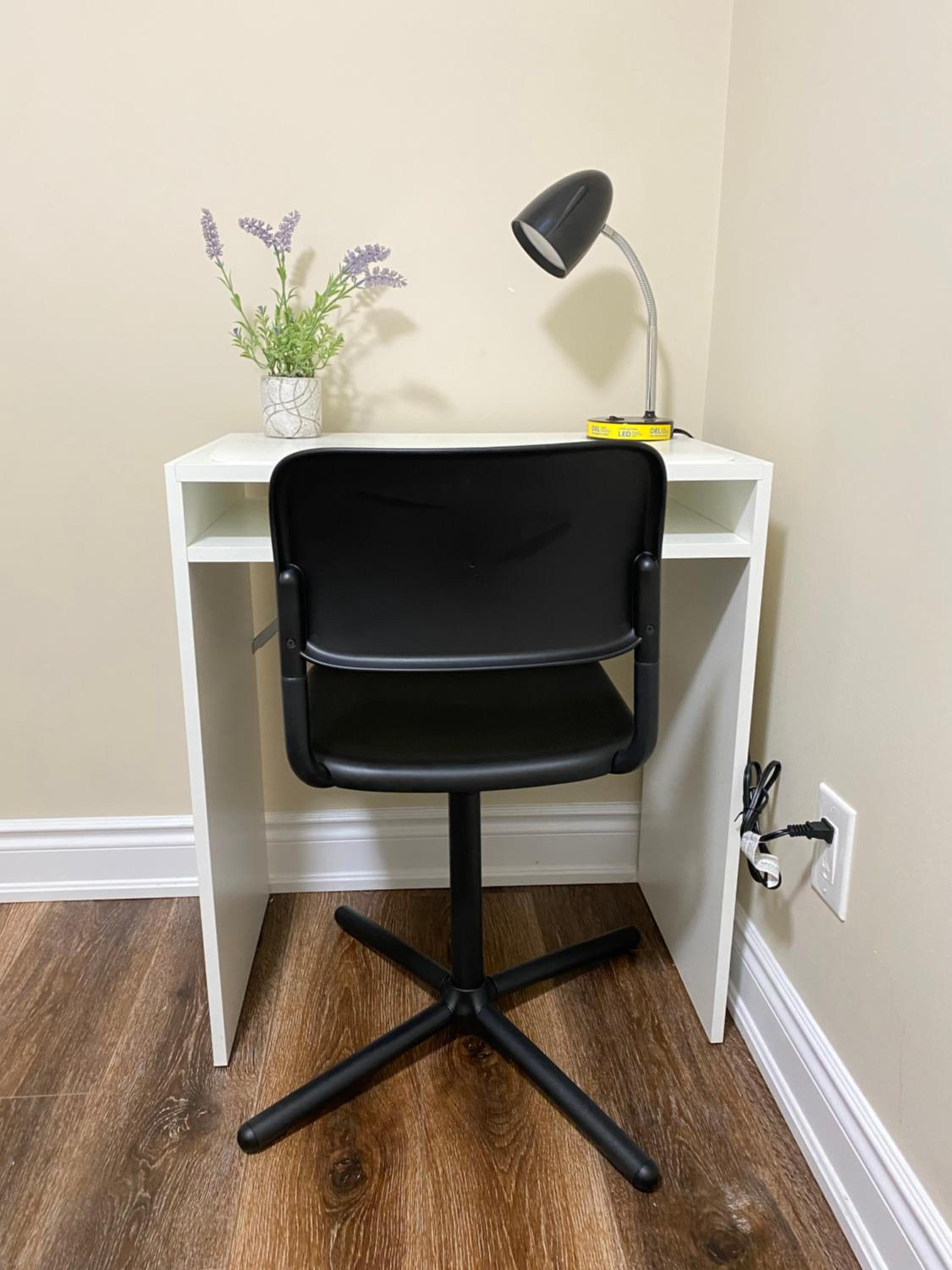 Relaxing 3 Bedroom Basement Stay