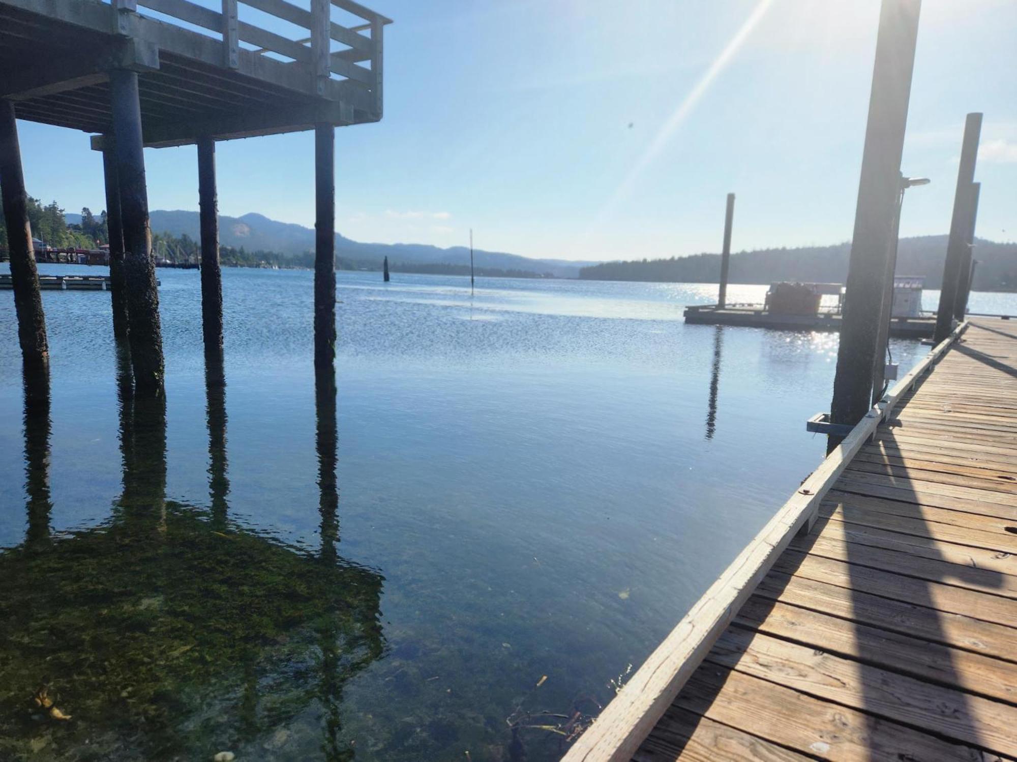 Sheringham Townhouse - Pet Friendly Sooke Rental