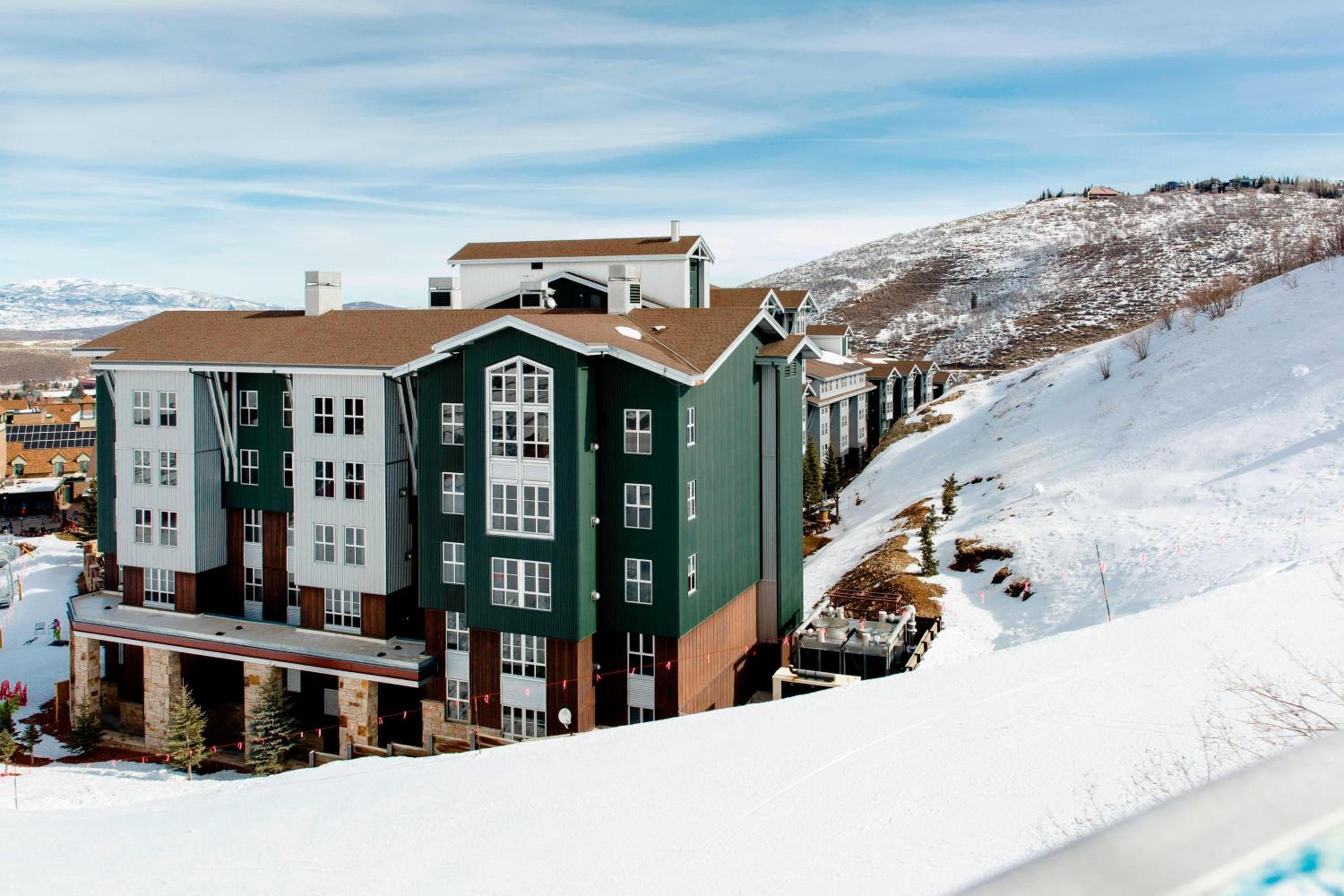 Hotel Marriott's MountainSide - Image 1