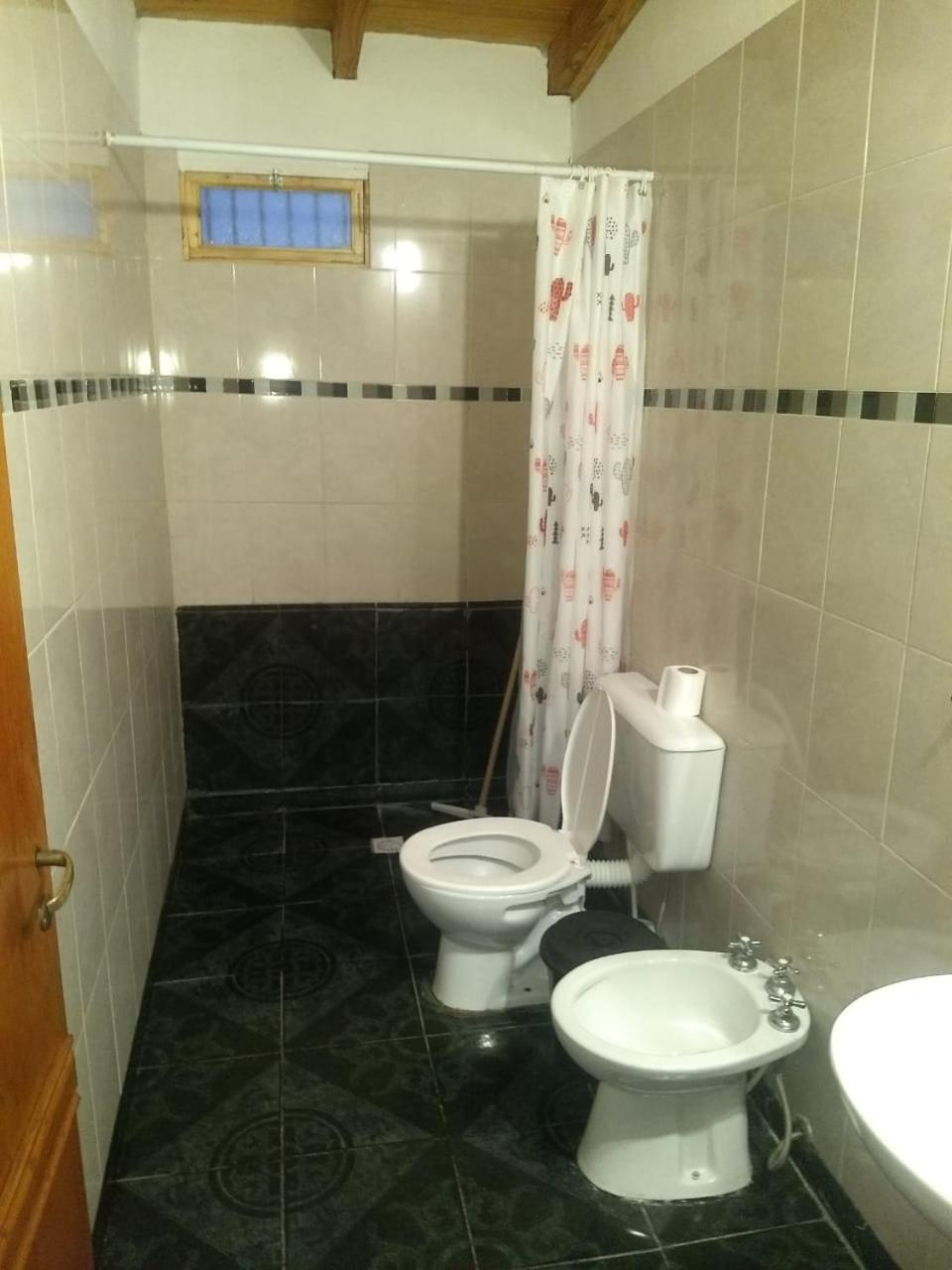 BONITA CASA en SAN RAFAEL MENDOZA a metros de LABERINTO DE BORGES