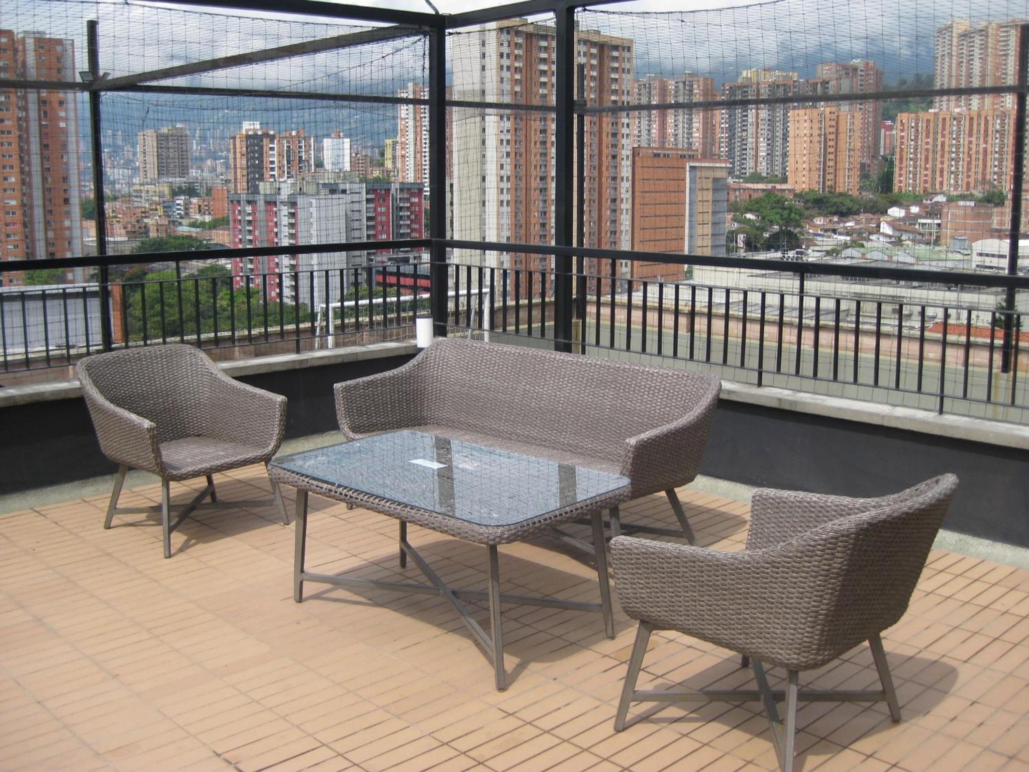 shared -compartido- apartment in a quiet, secure and lovely apartment