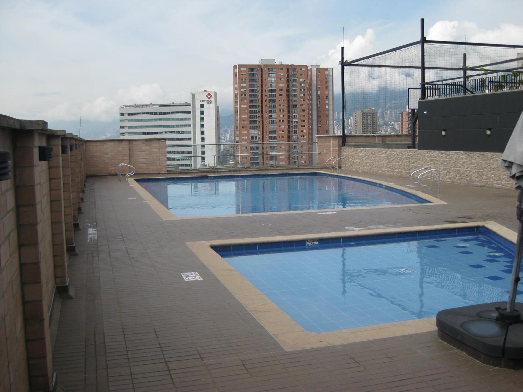 shared -compartido- apartment in a quiet, secure and lovely apartment