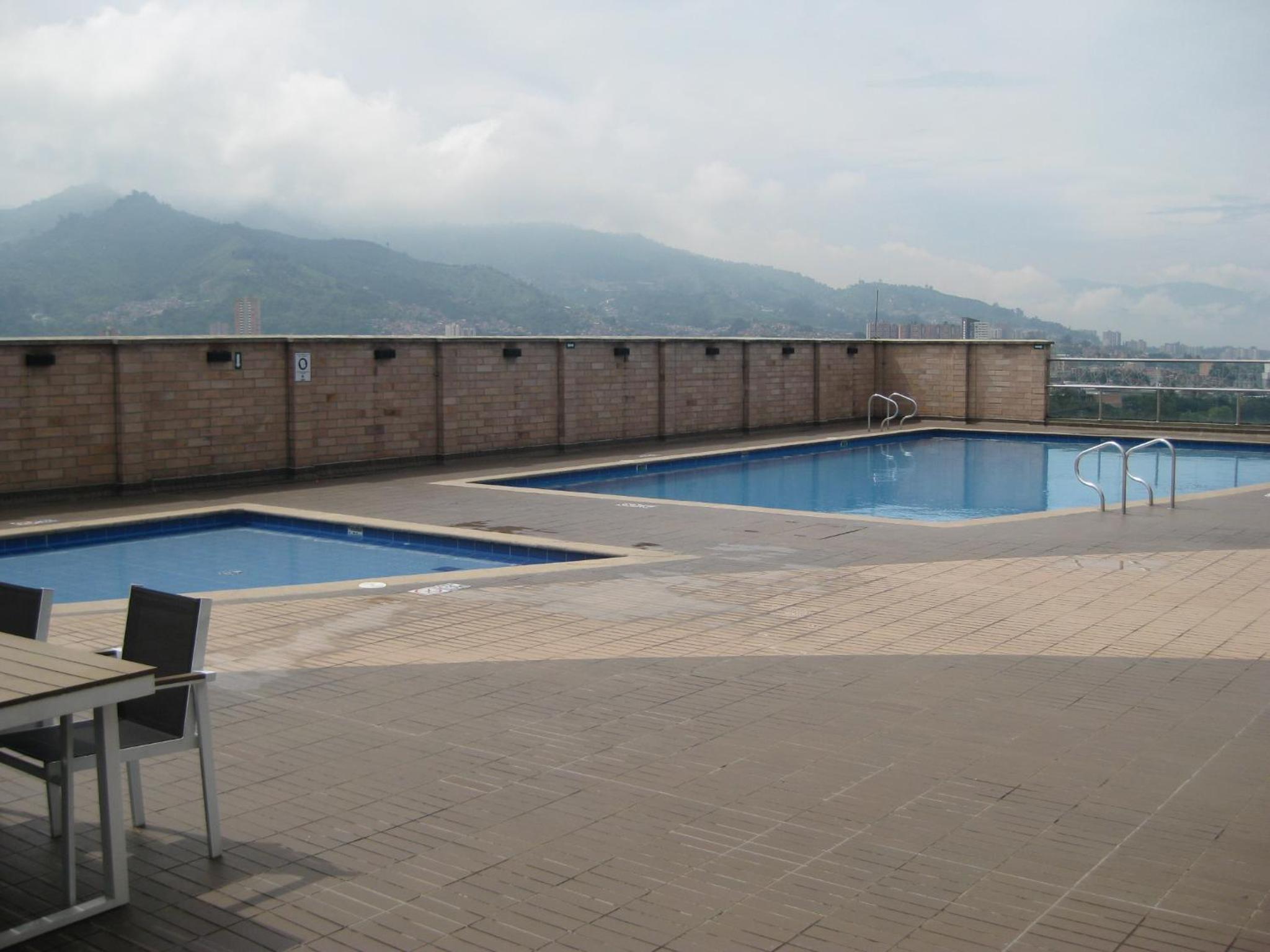 shared -compartido- apartment in a quiet, secure and lovely apartment