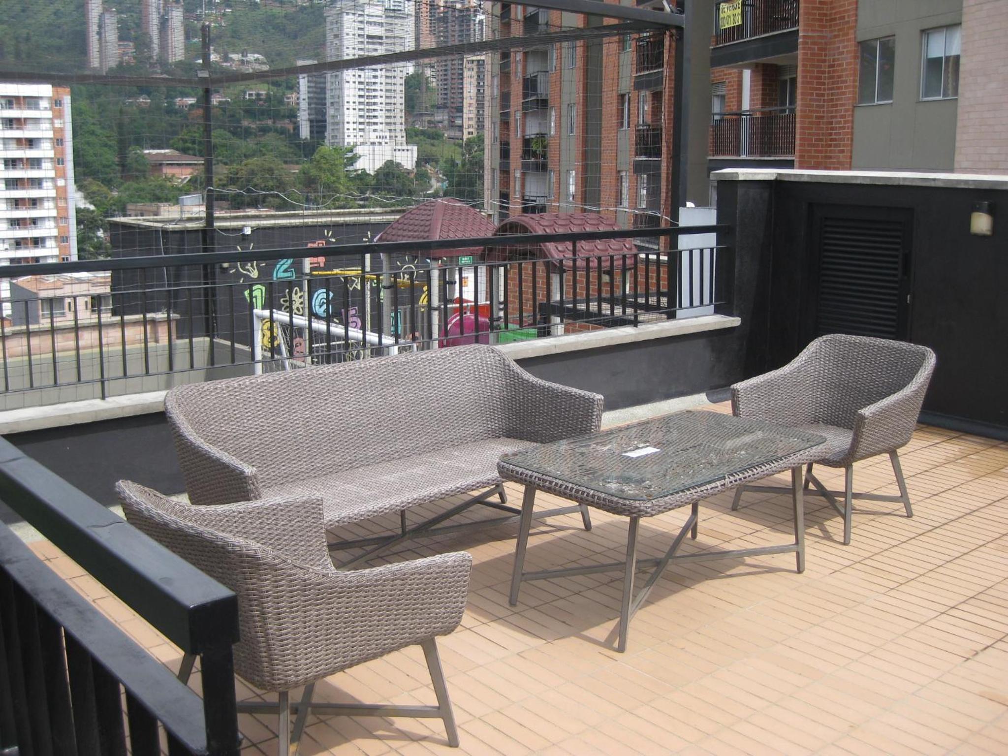shared -compartido- apartment in a quiet, secure and lovely apartment