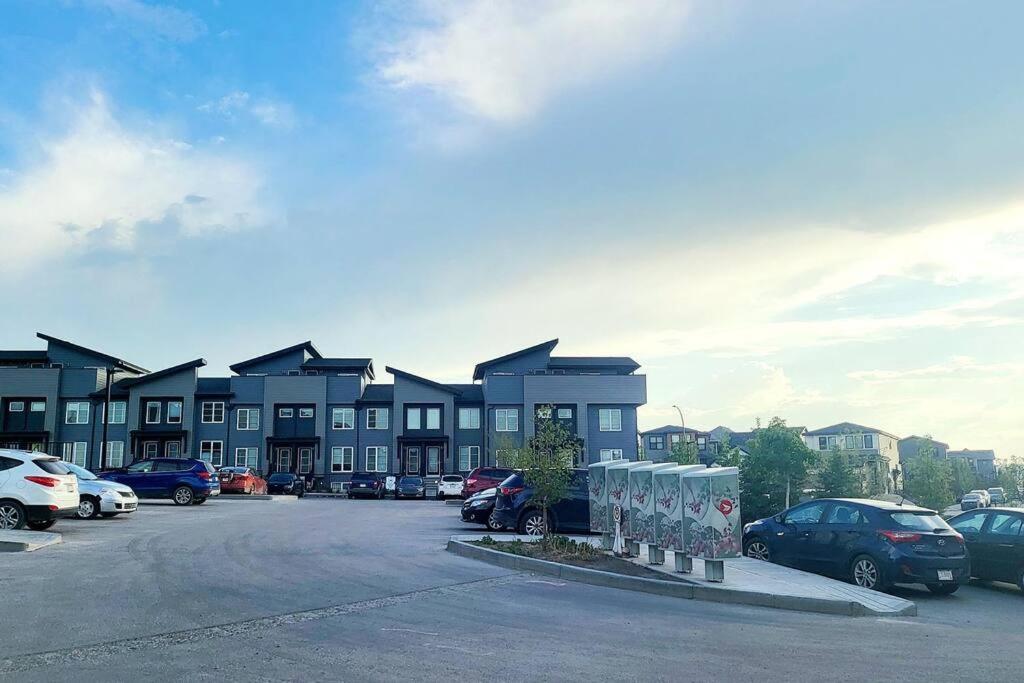 The Oliver - Cozy Apartment in Rockland Park, NW