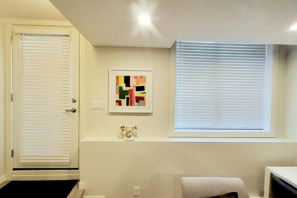 The Oliver - Cozy Apartment in Rockland Park, NW