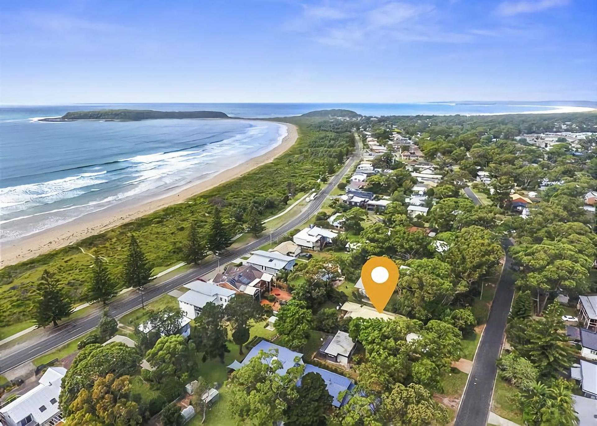 Sand at Broulee managed by Batemans Bay Accom