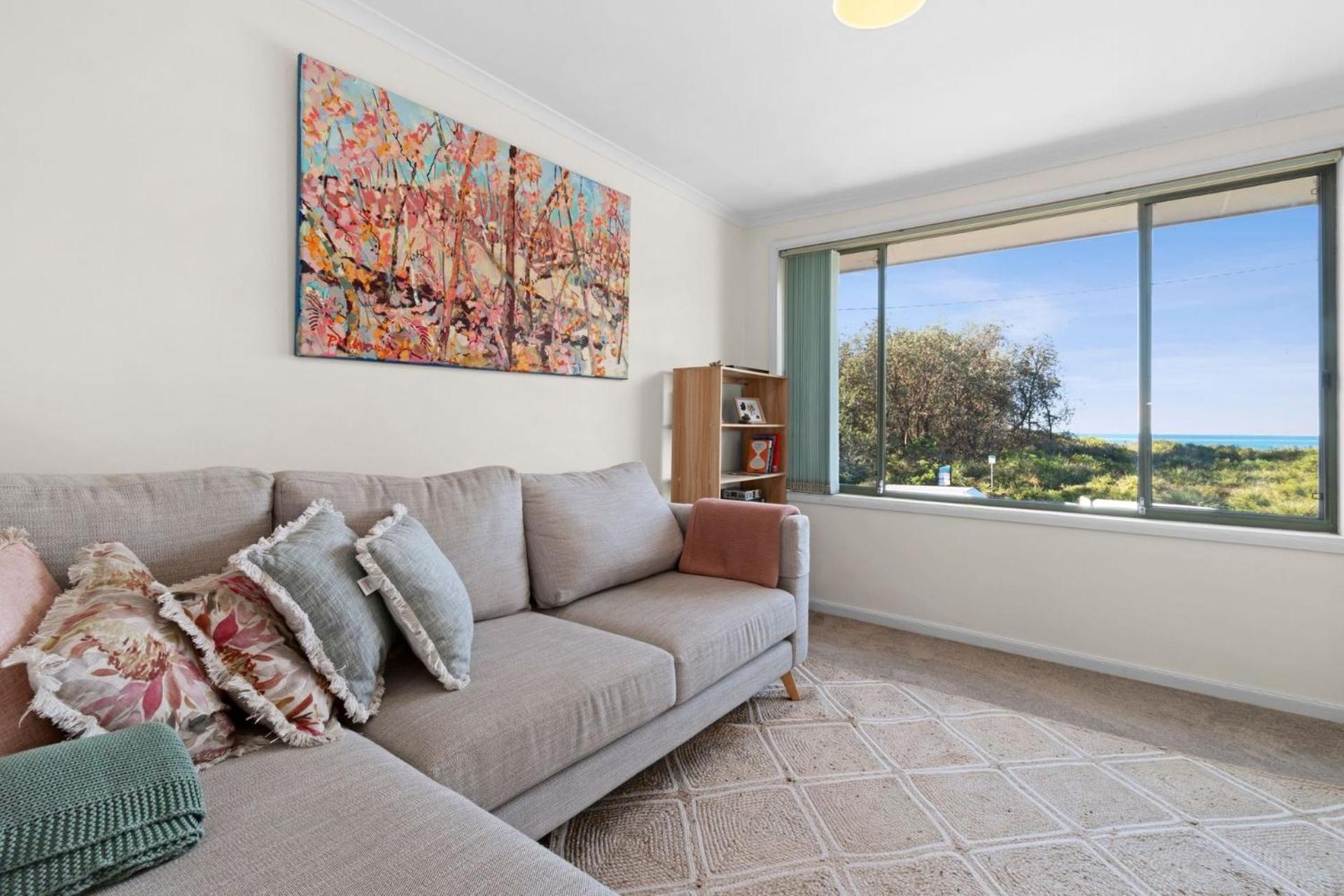 Teds at Broulee managed by Batemans Bay Accom