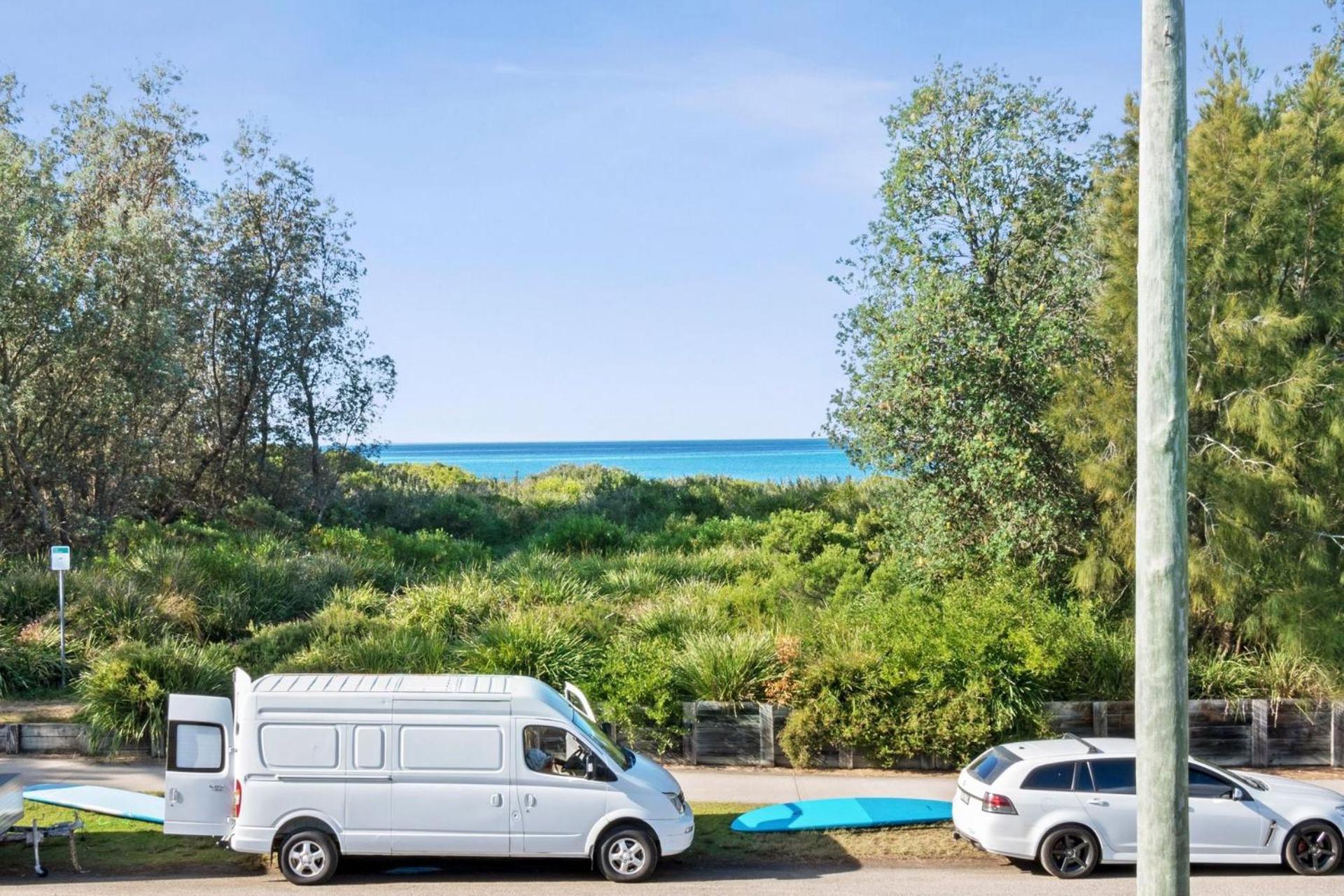 Teds at Broulee managed by Batemans Bay Accom