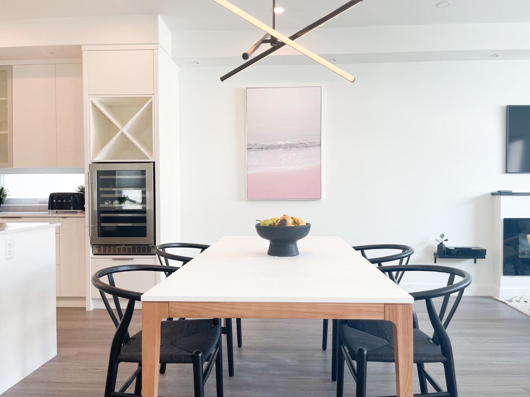 *NEW* HAVN HOUSE MODERN RETREAT - STEPS FROM BEACH