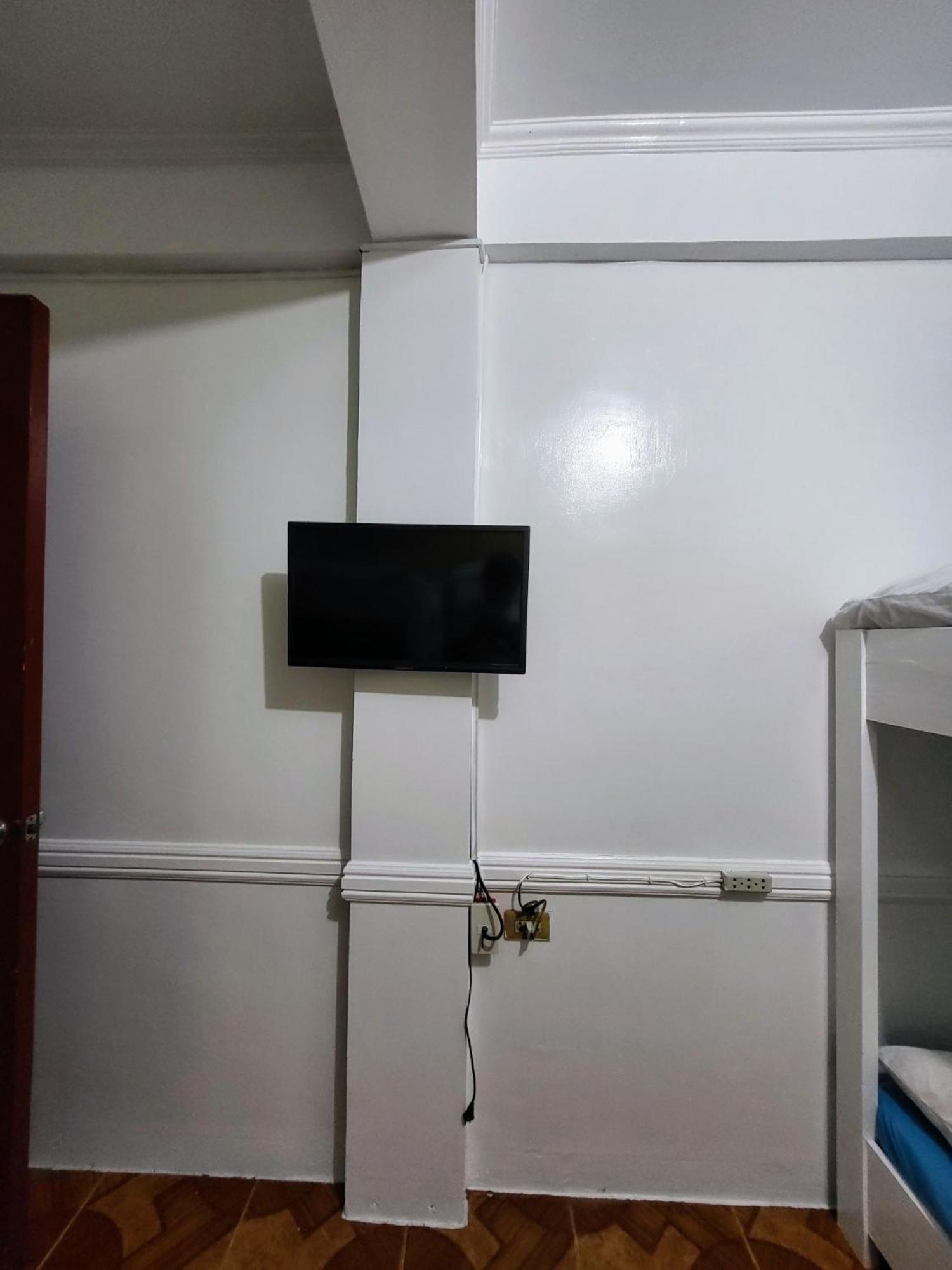 Wendy's Apartelle