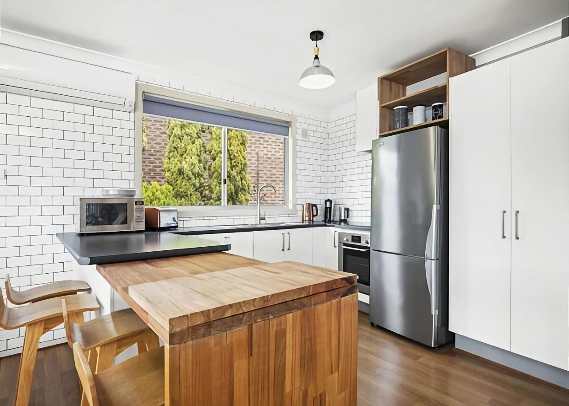 George Bass Drive 569 On The Beach Living managed by Batemans Bay Accom