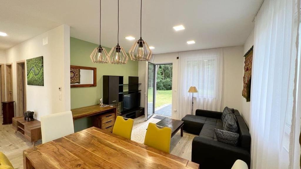Alpok – Spirit Apartman Park (Kőszegszerdahely) view 5