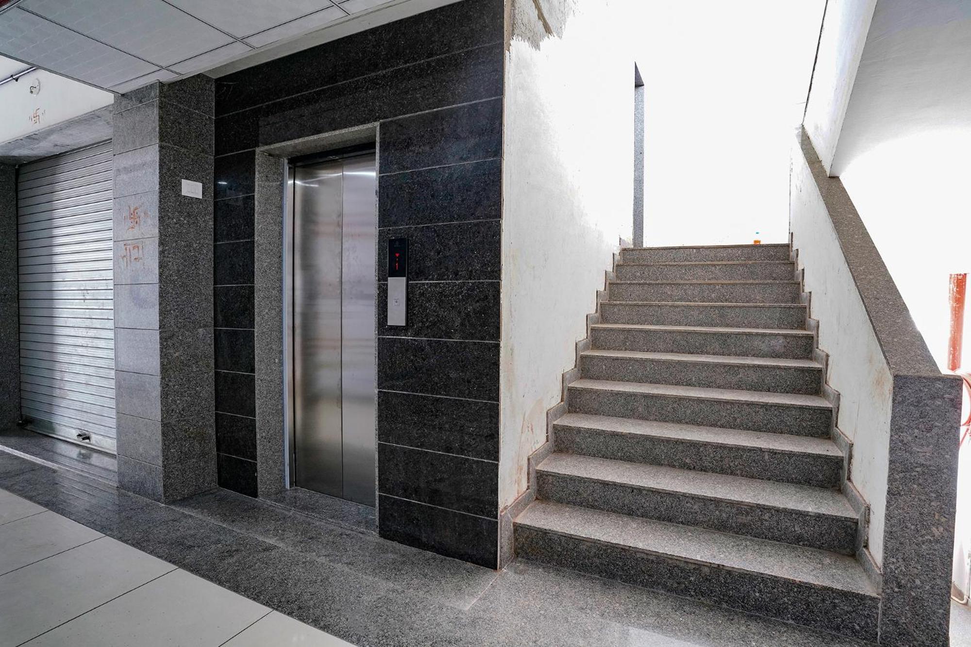 FabHotel The Life, Surat Airport