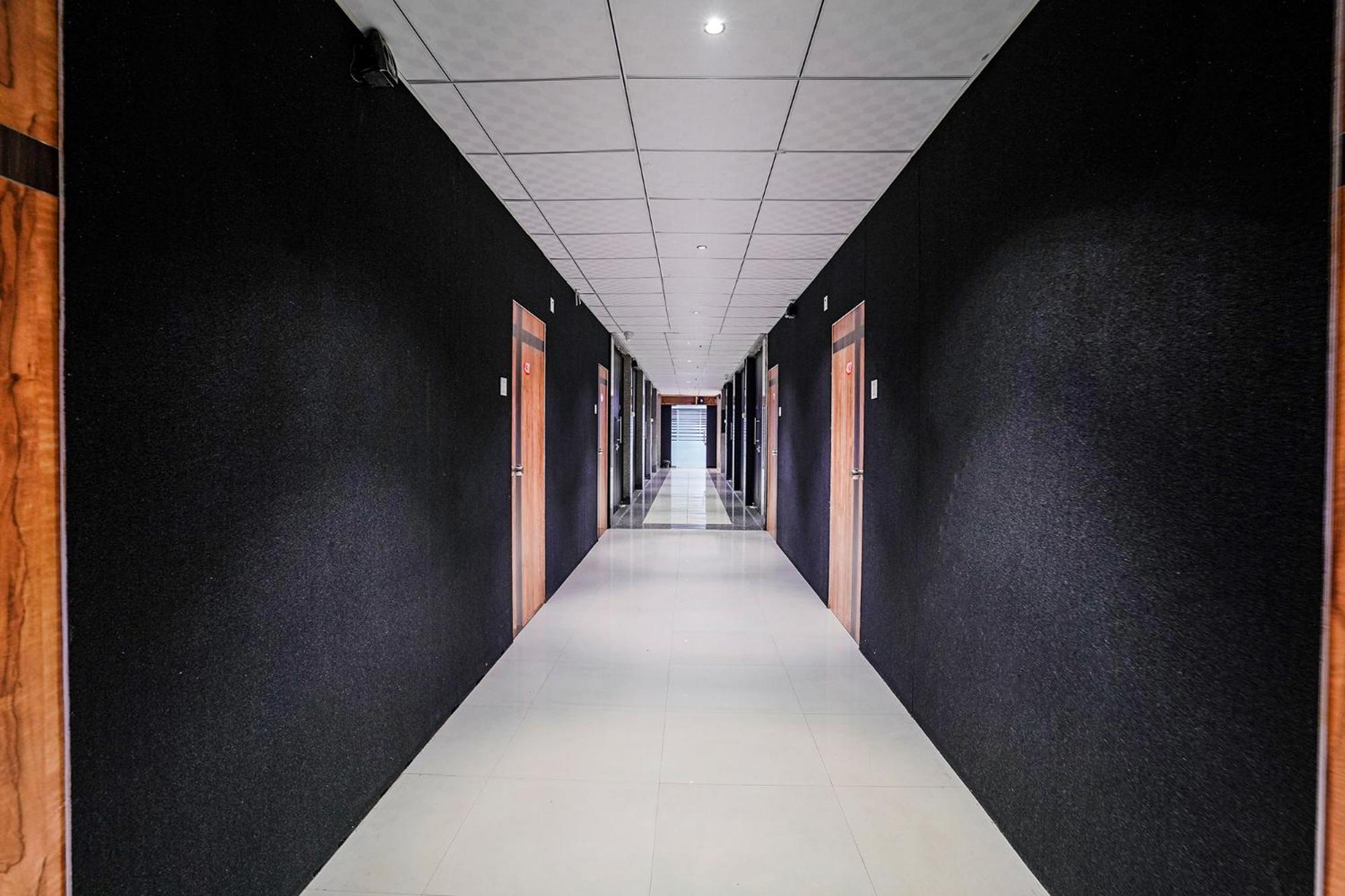 FabHotel The Life, Surat Airport