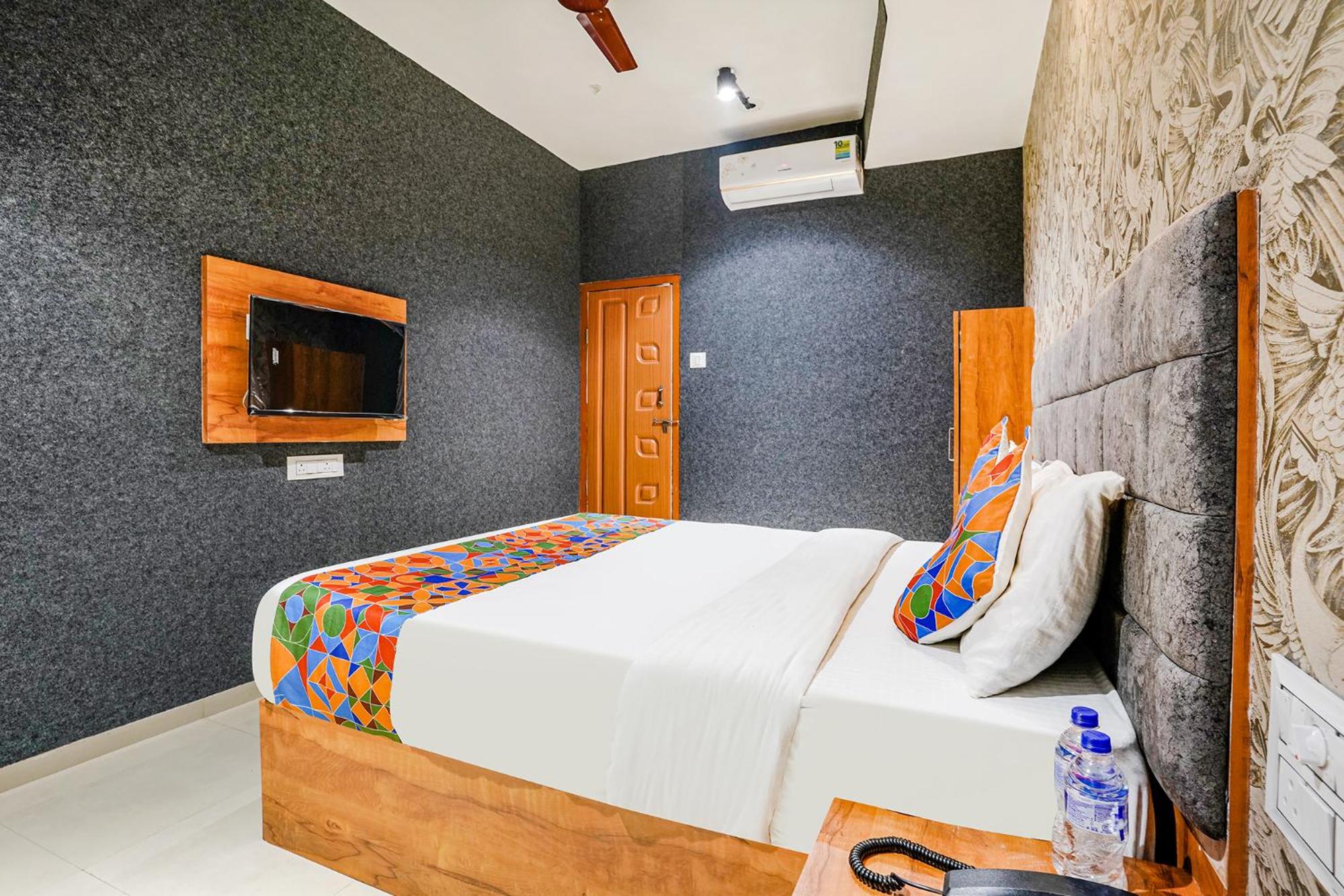 FabHotel The Life, Surat Airport