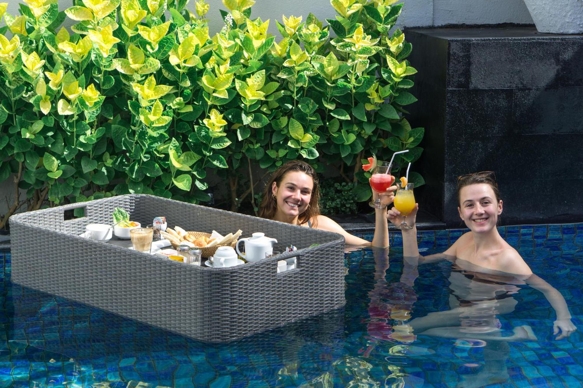 Lembongan Beach Club & Resort