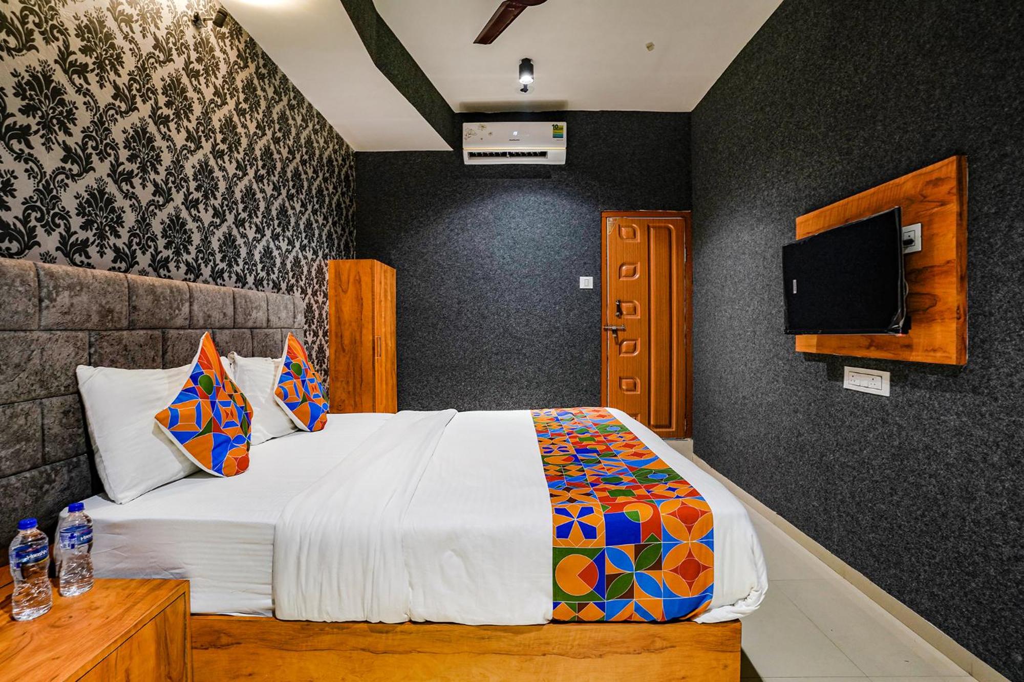 FabHotel The Life, Surat Airport