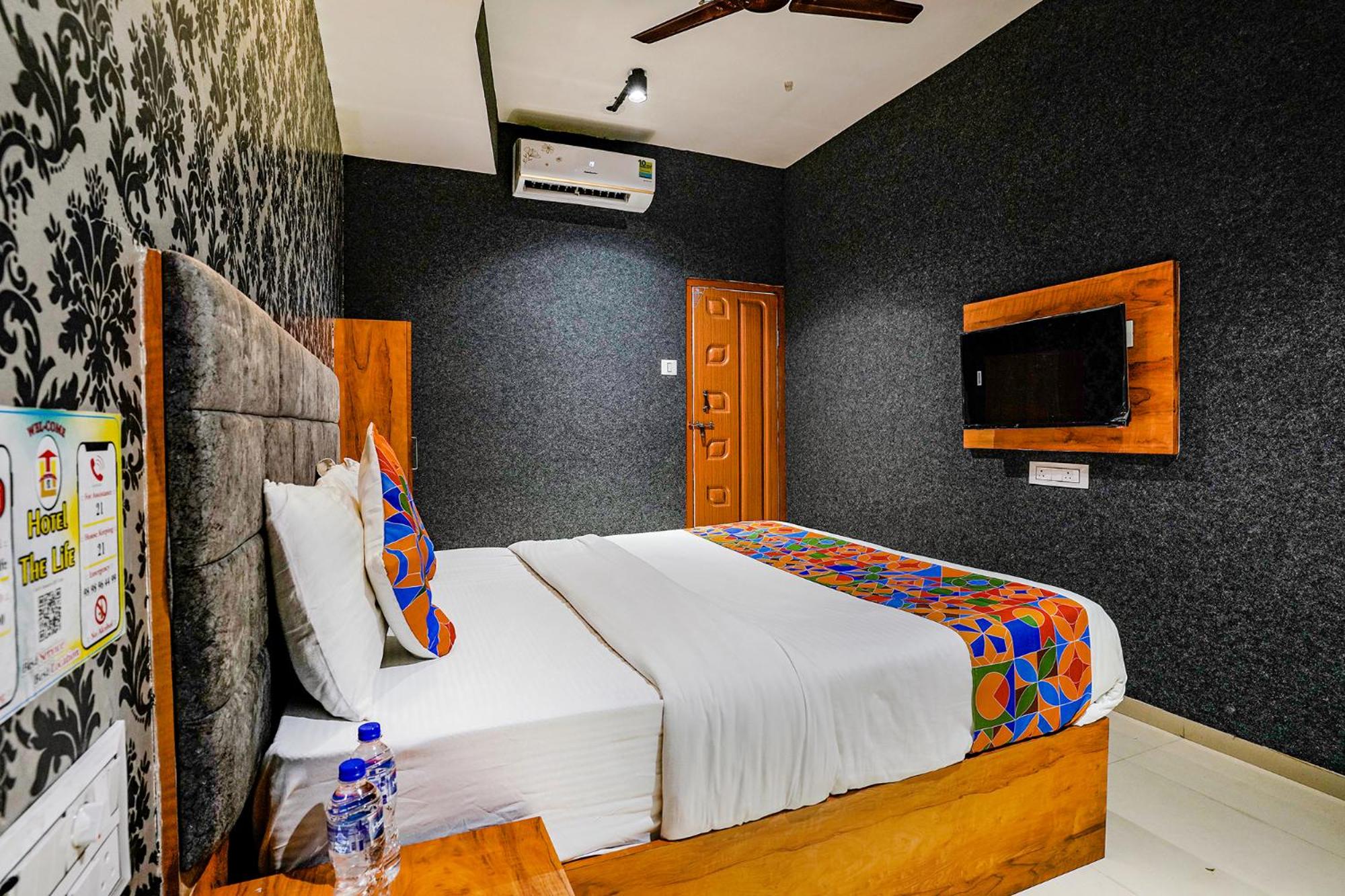 FabHotel The Life, Surat Airport
