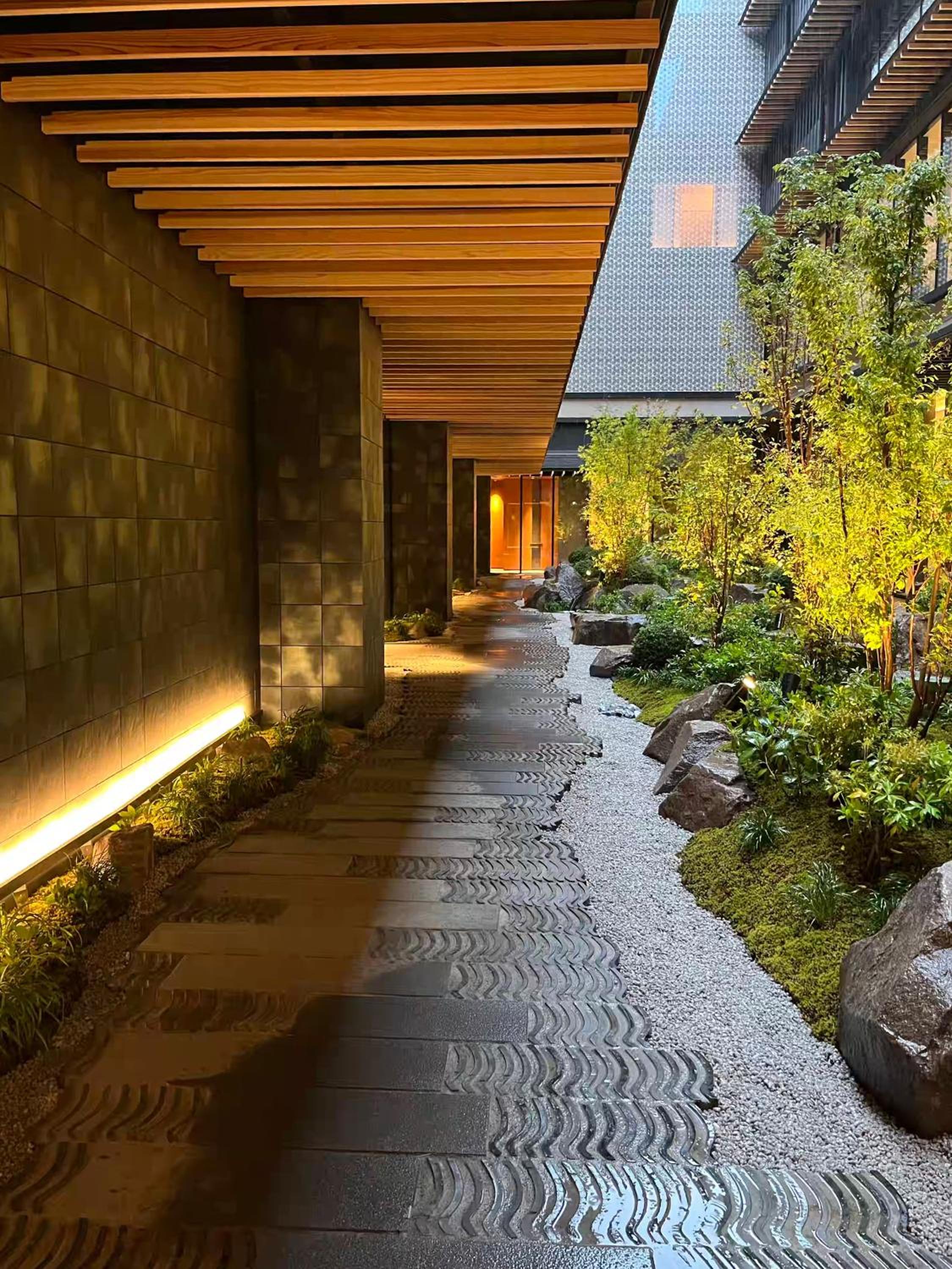 Dusit Thani Kyoto 6