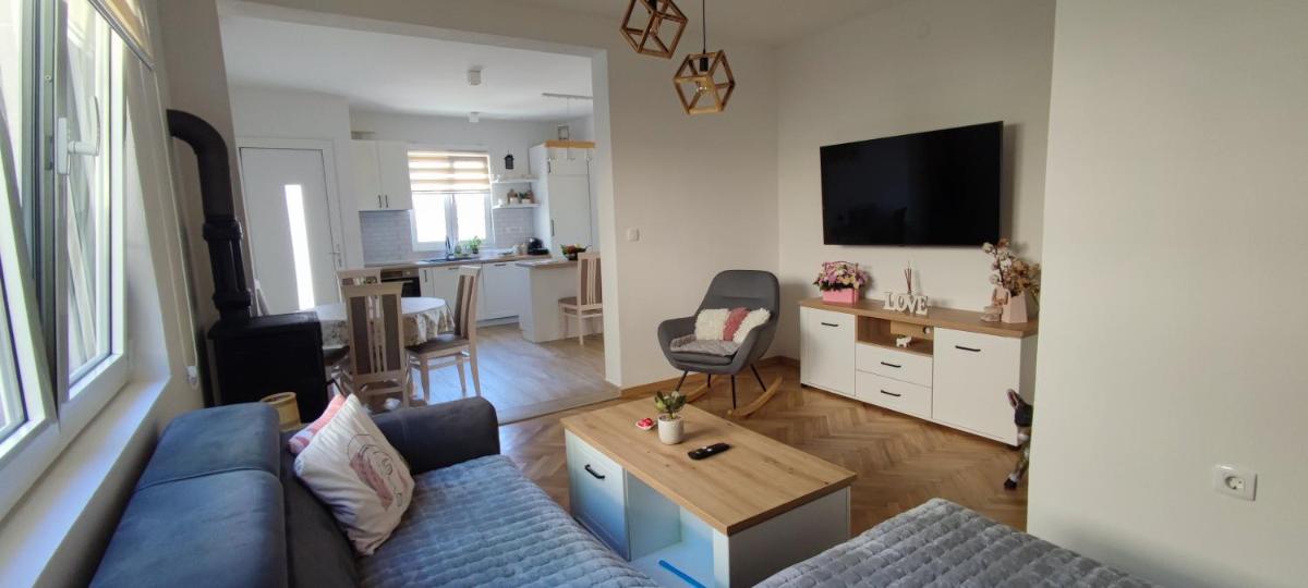 DIKA Apartment photo 4