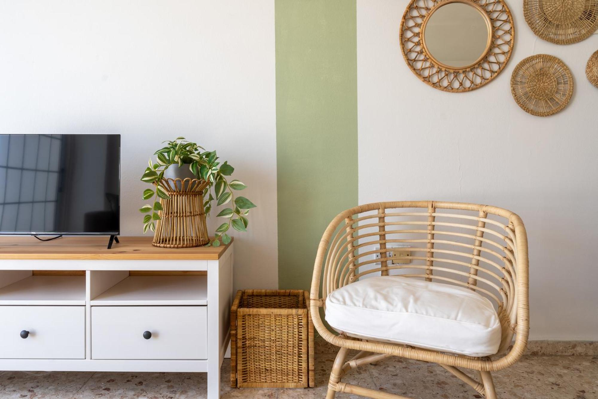 Blossom 1-Bedroom Apartment in Larnaca