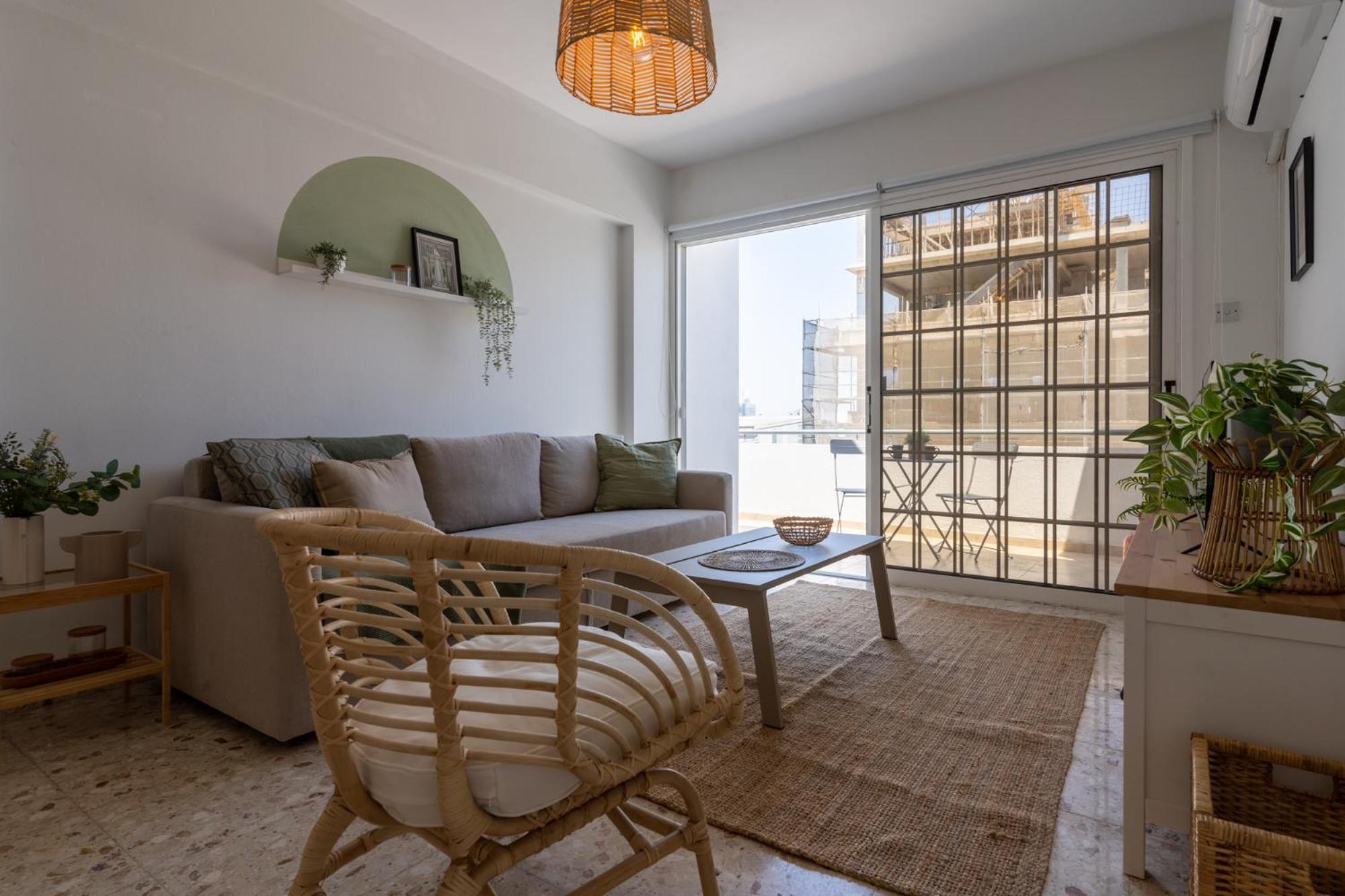 Blossom 1-Bedroom Apartment in Larnaca
