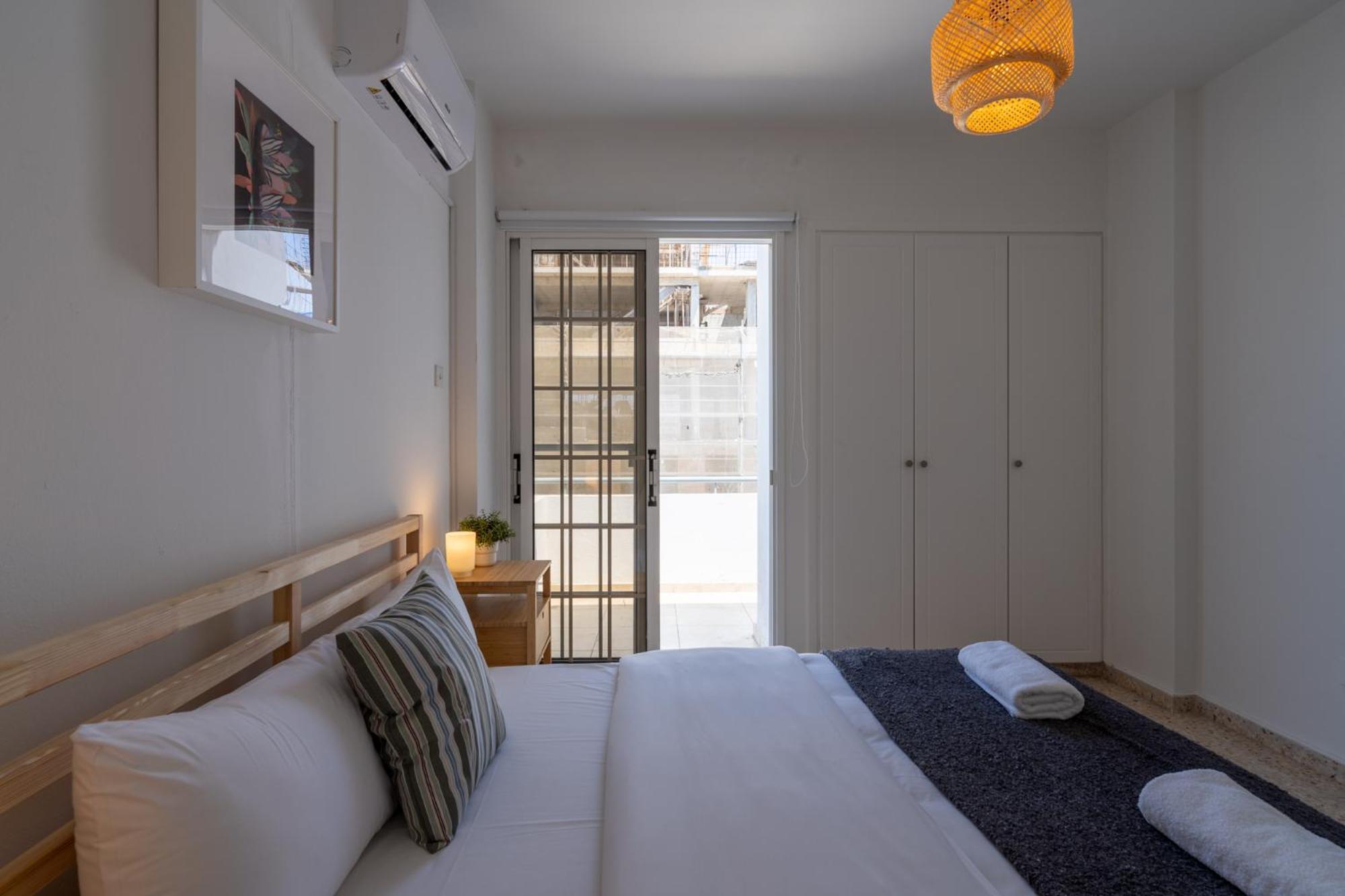Blossom 1-Bedroom Apartment in Larnaca