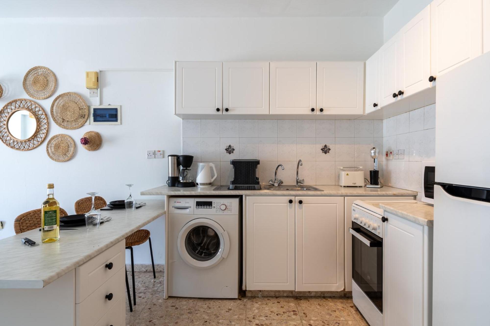 Blossom 1-Bedroom Apartment in Larnaca
