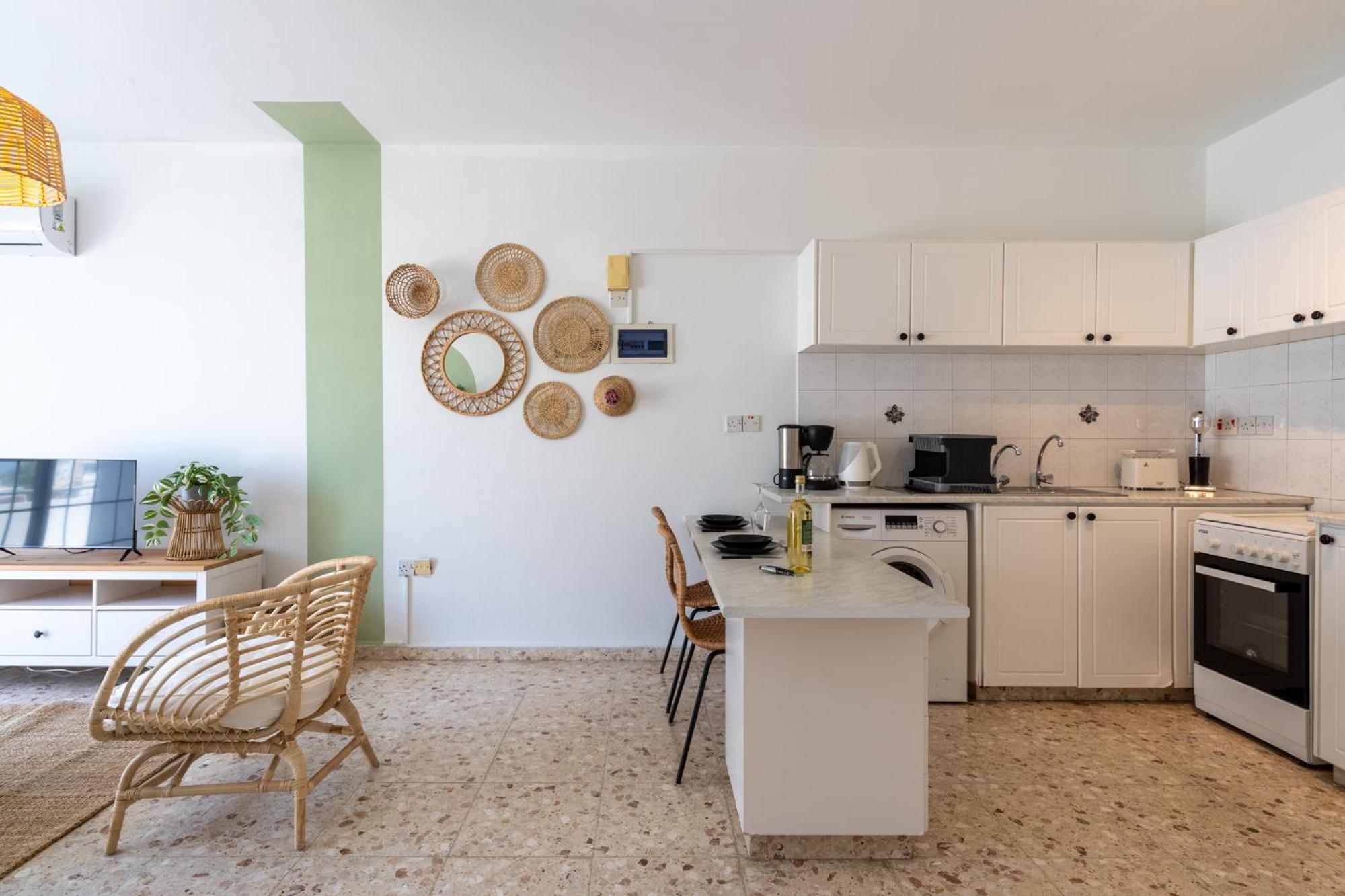 Blossom 1-Bedroom Apartment in Larnaca
