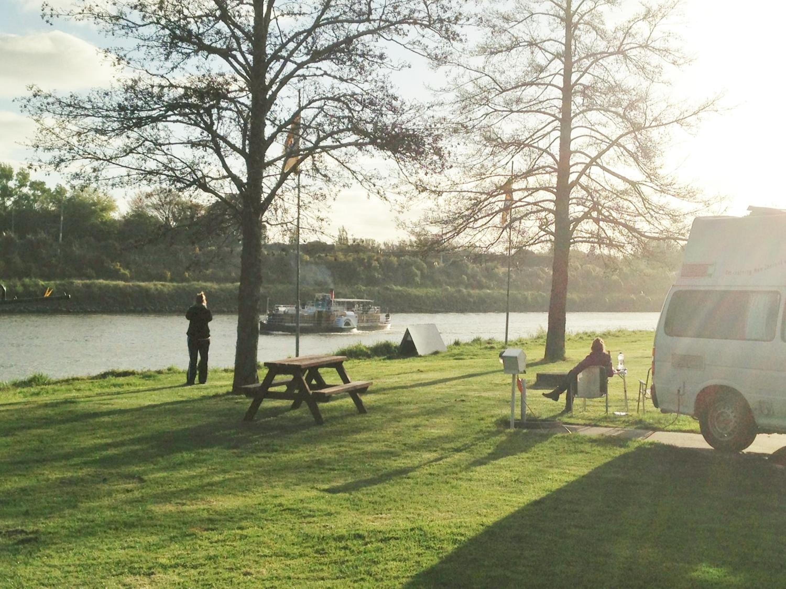 Whanganui River Top 10 Holiday Park