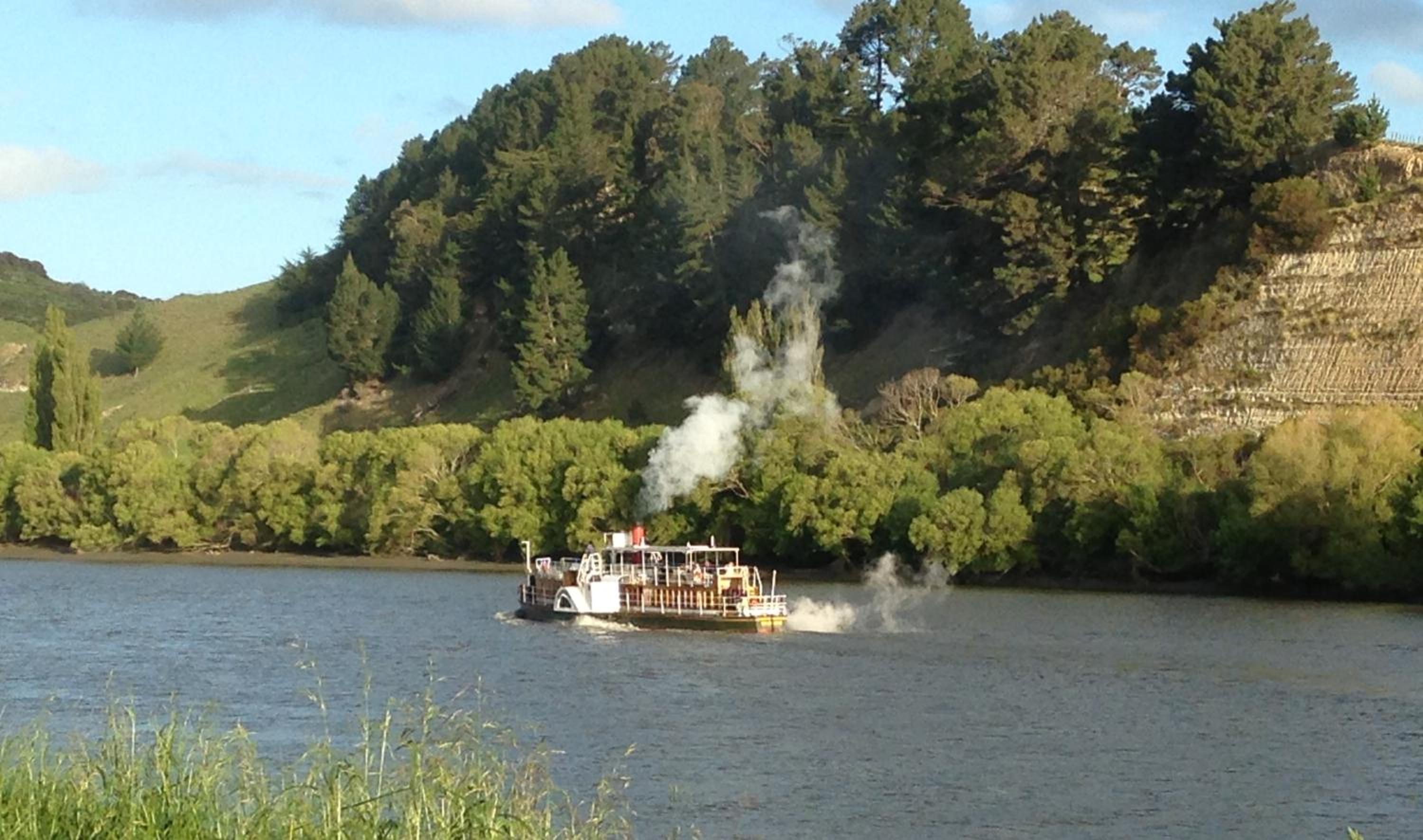 Whanganui River Top 10 Holiday Park