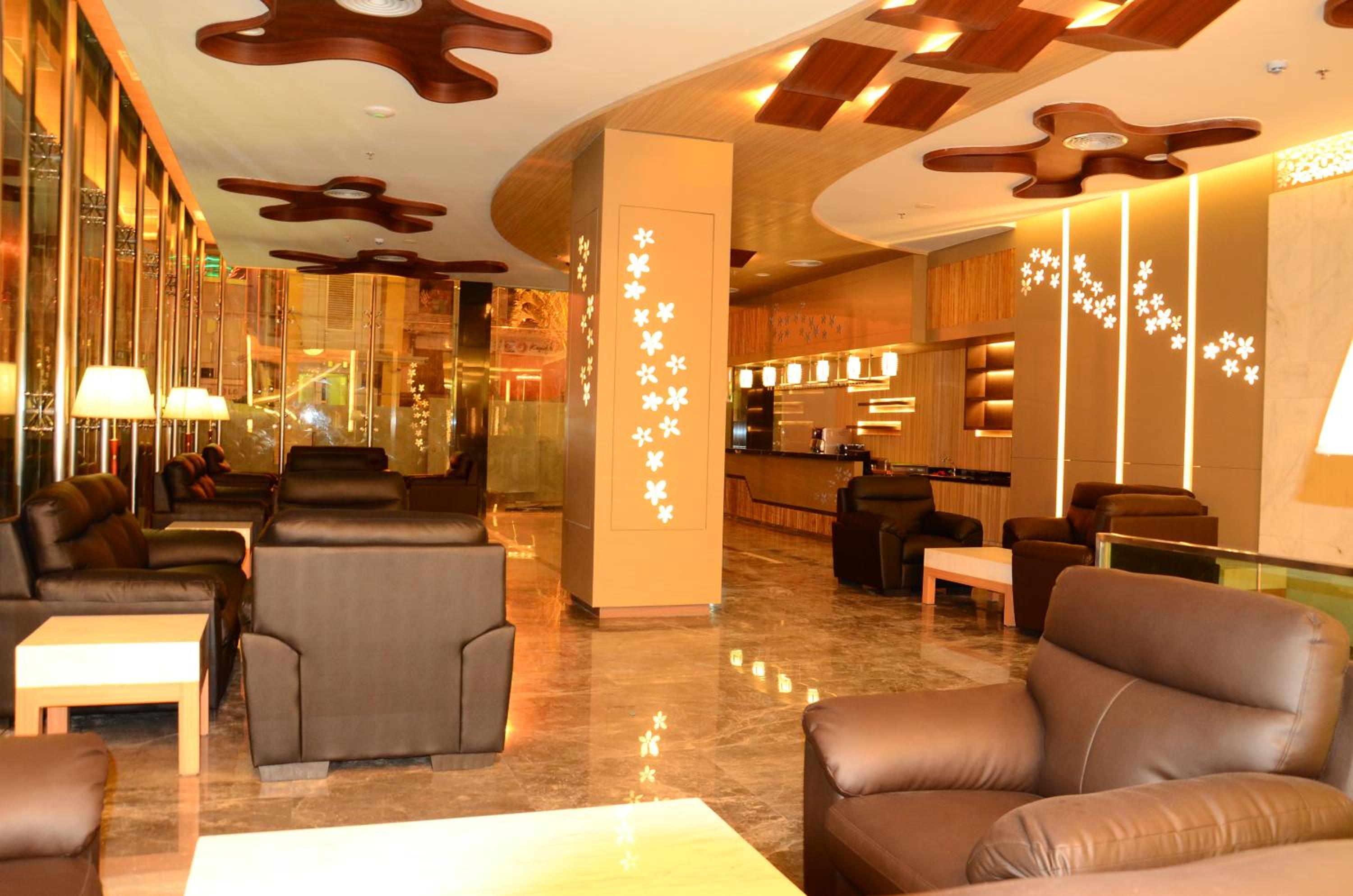 Nagoya Hill Hotel Batam 40