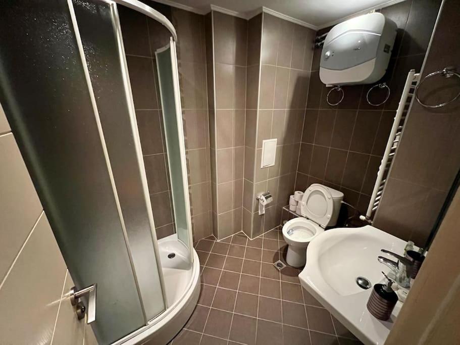 EXCELLENT LOCATION ! General Gurko apartment