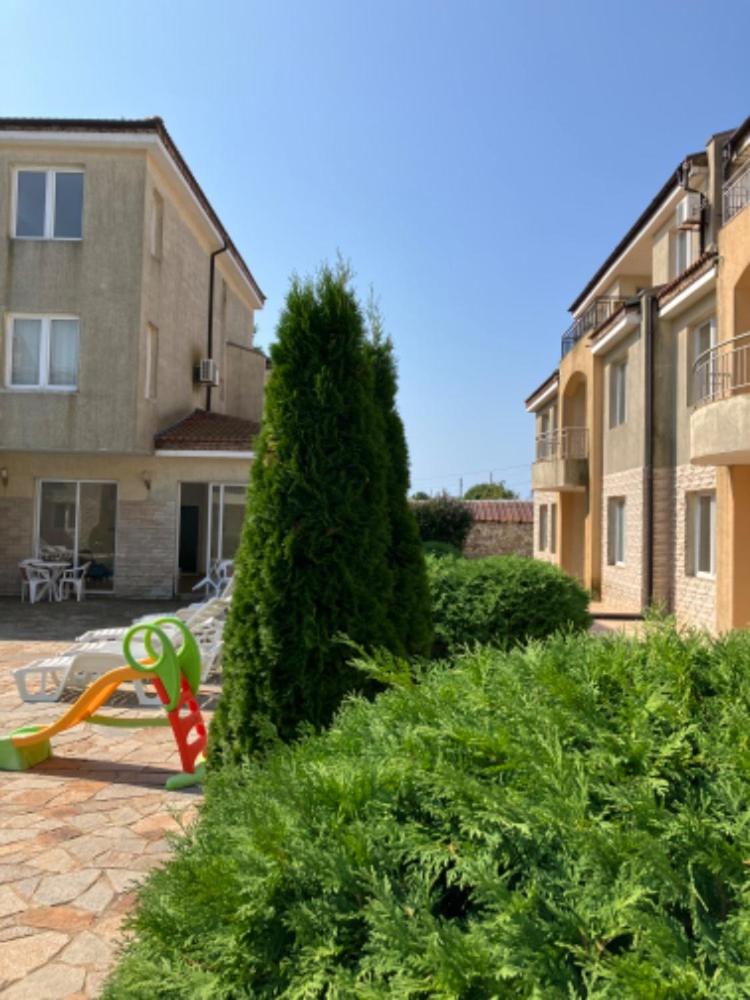 Holiday Apartments 4 Bozhurets Kavarna Bulgaria