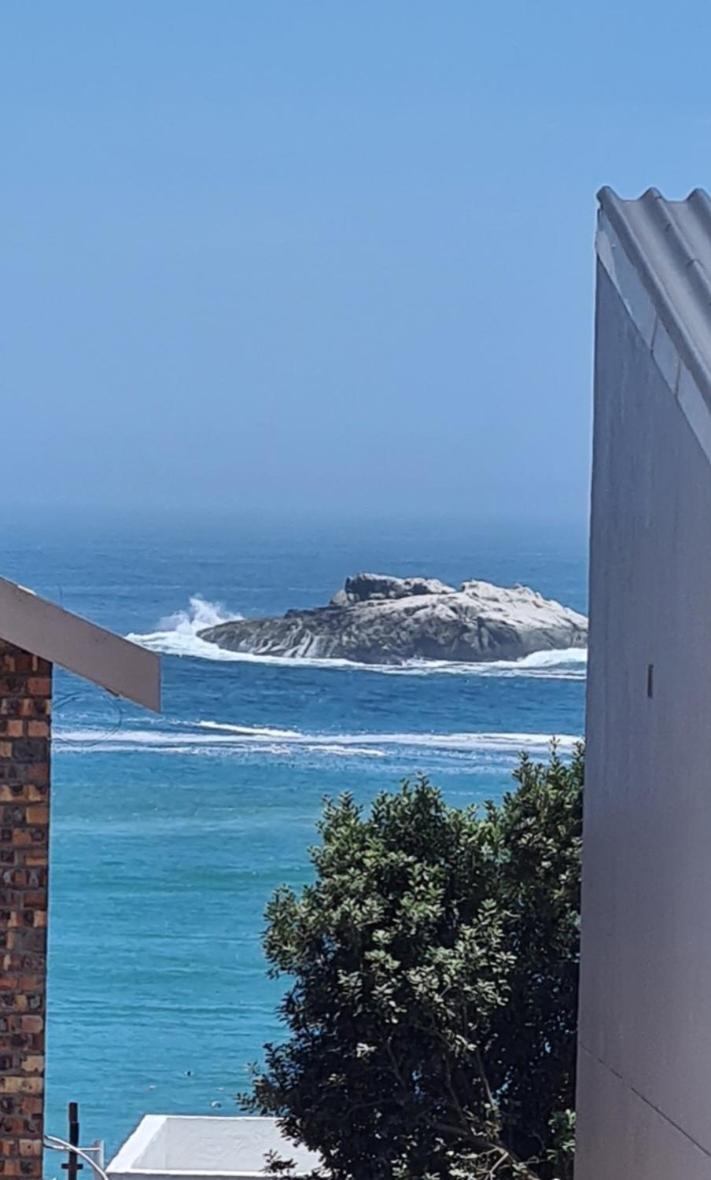 Bella Vista Yzerfontein - Home away from home view 2