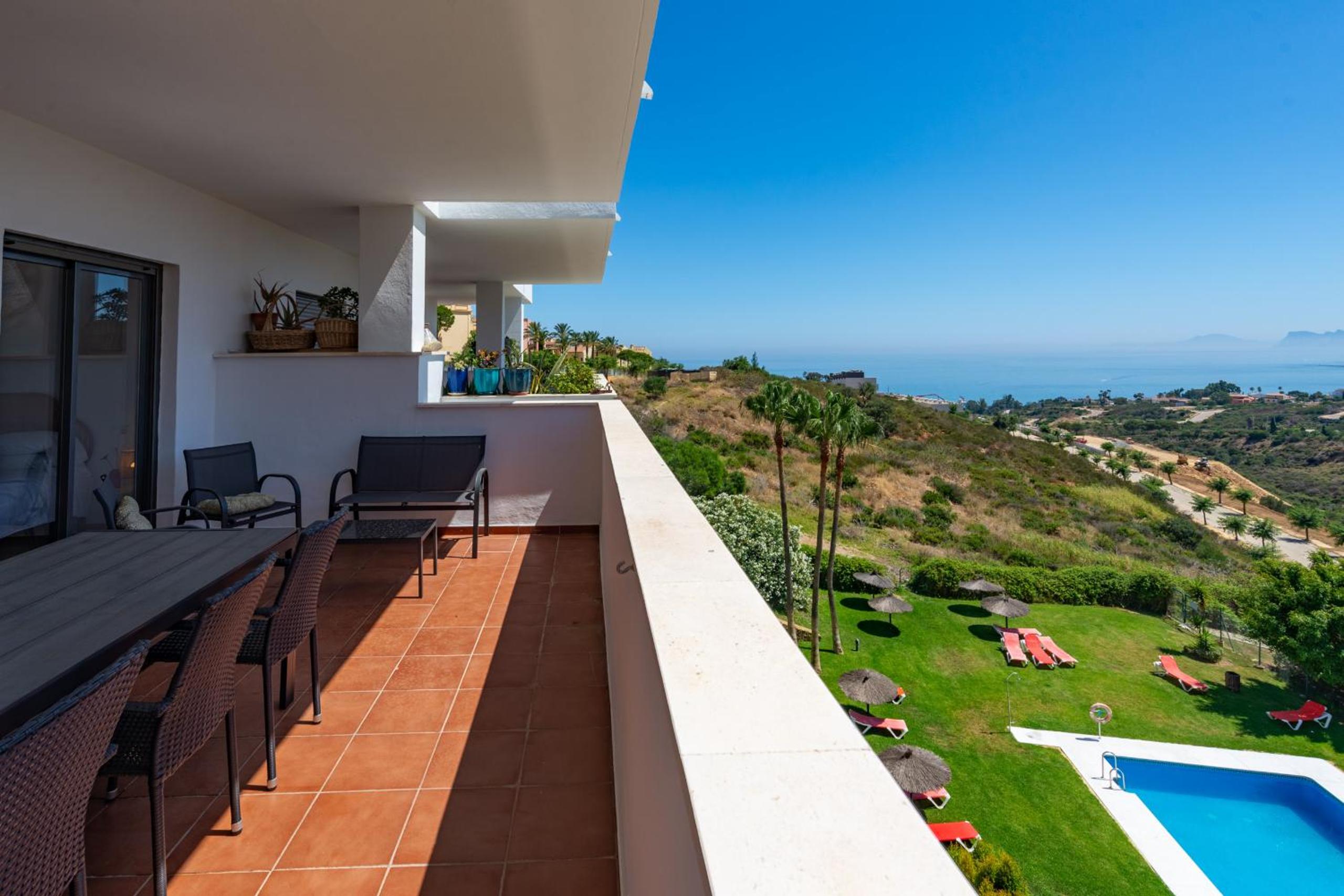 Rock Bay 2422 Splendid sea & african coast views photo 5