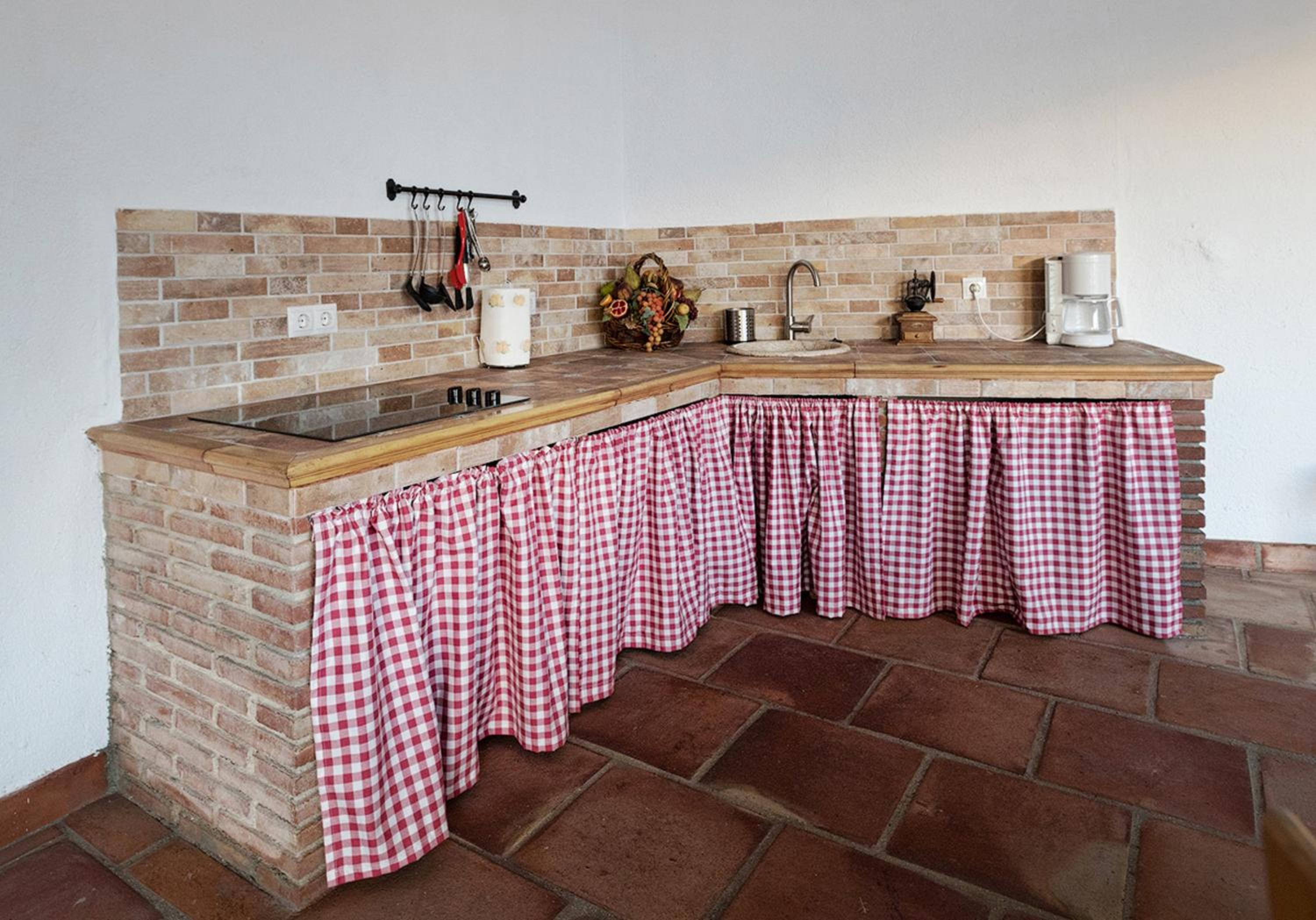 Charming Villa in Mondrón with Private Pool