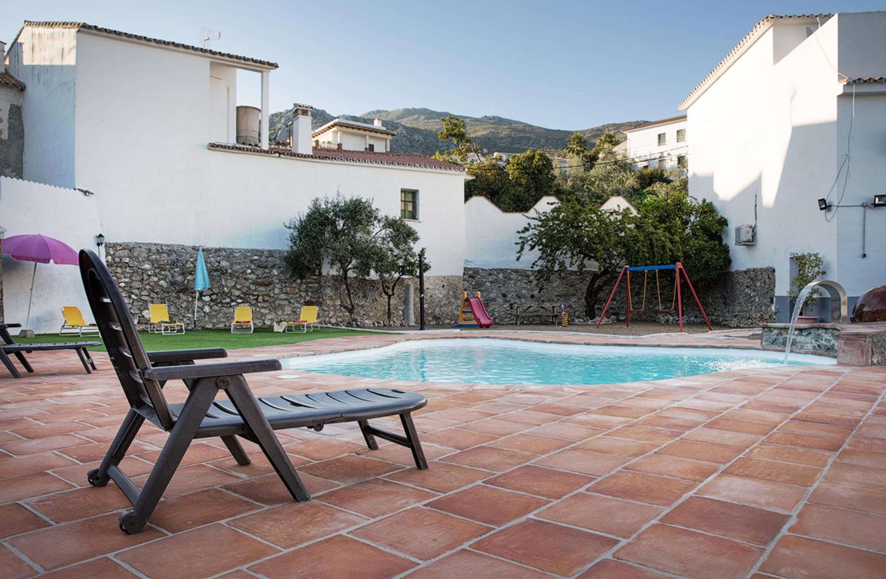 Charming Villa in Mondrón with Private Pool