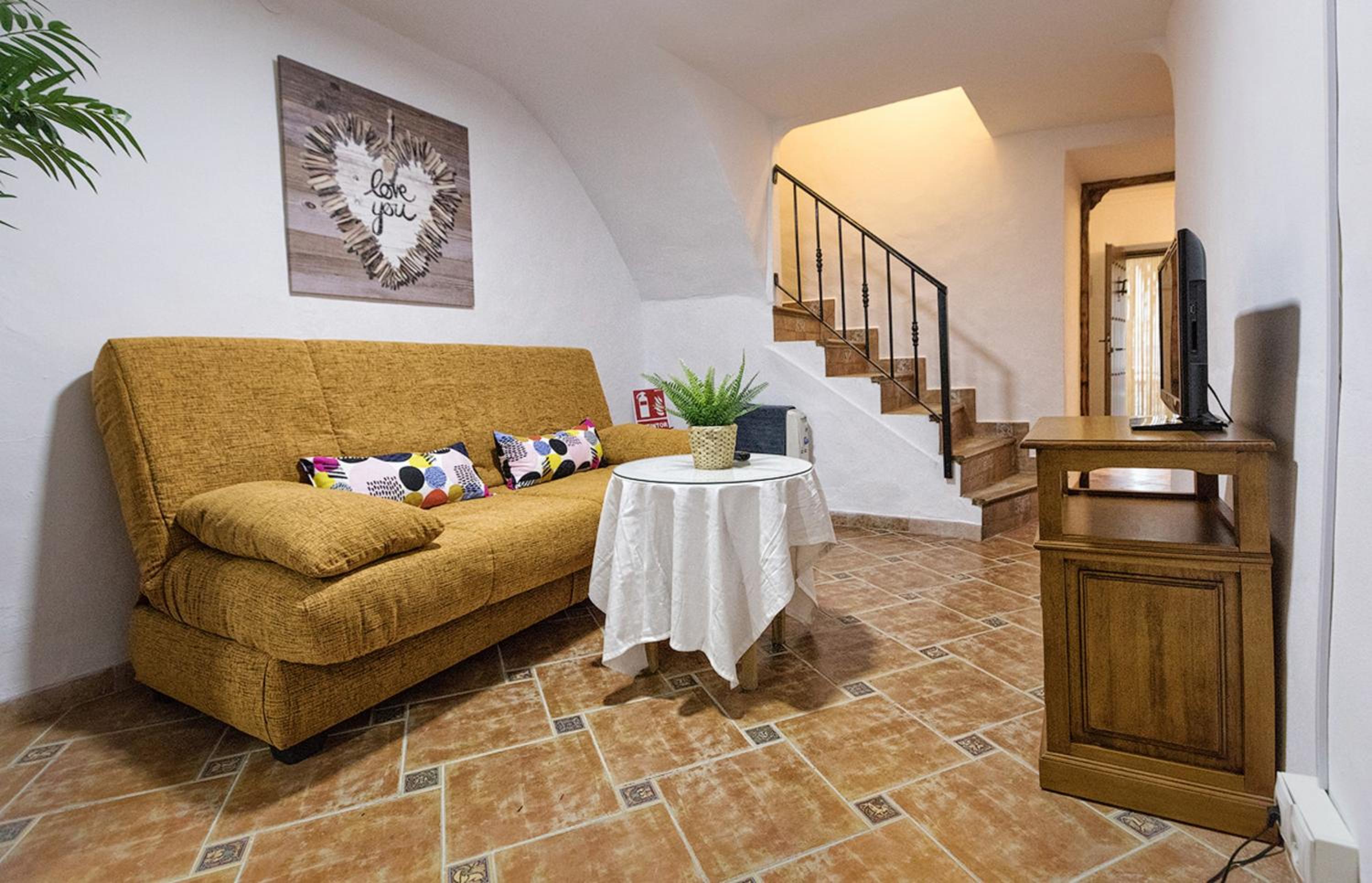 Charming Villa in Mondrón with Private Pool
