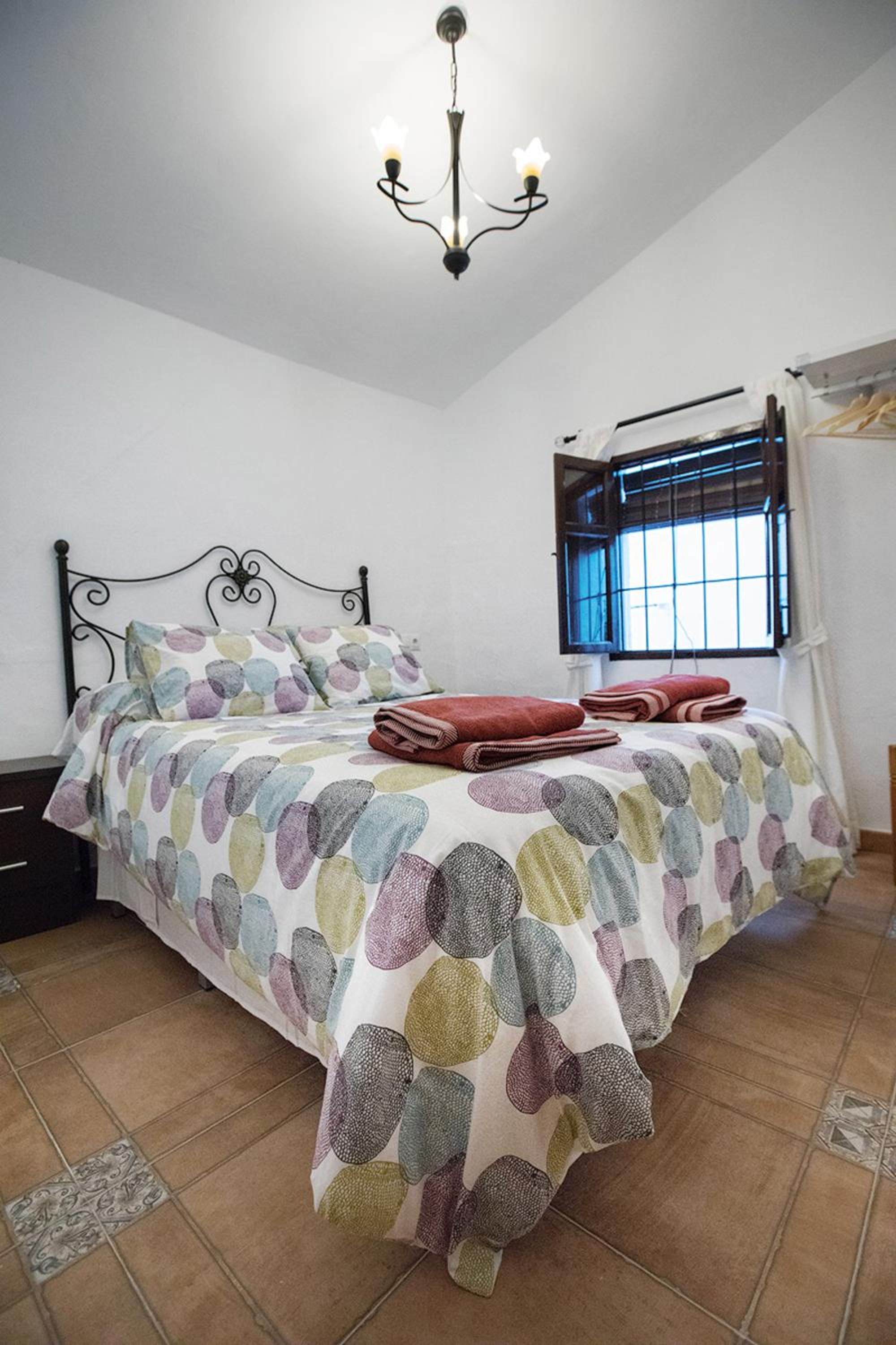 Charming Villa in Mondrón with Private Pool