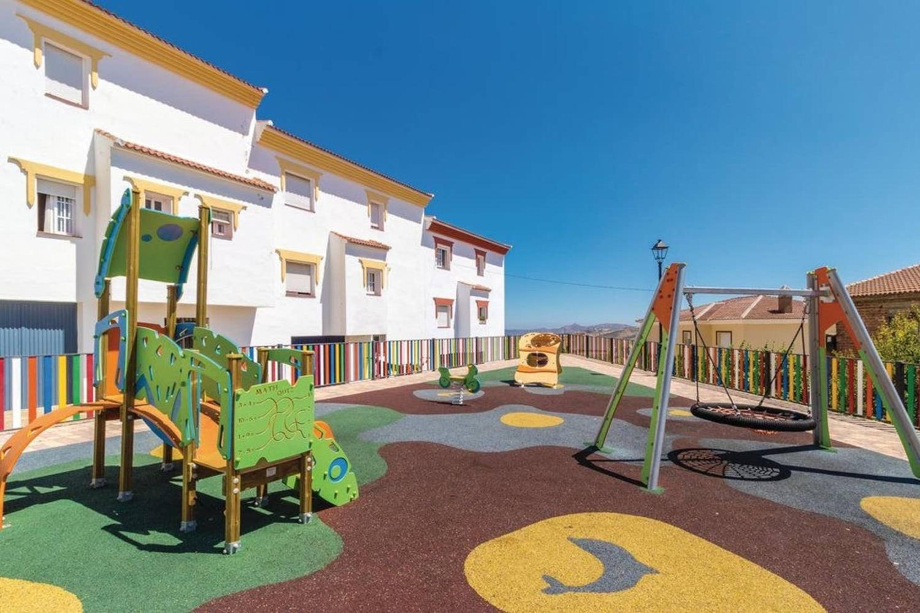 Charming Villa in Mondrón with Private Pool