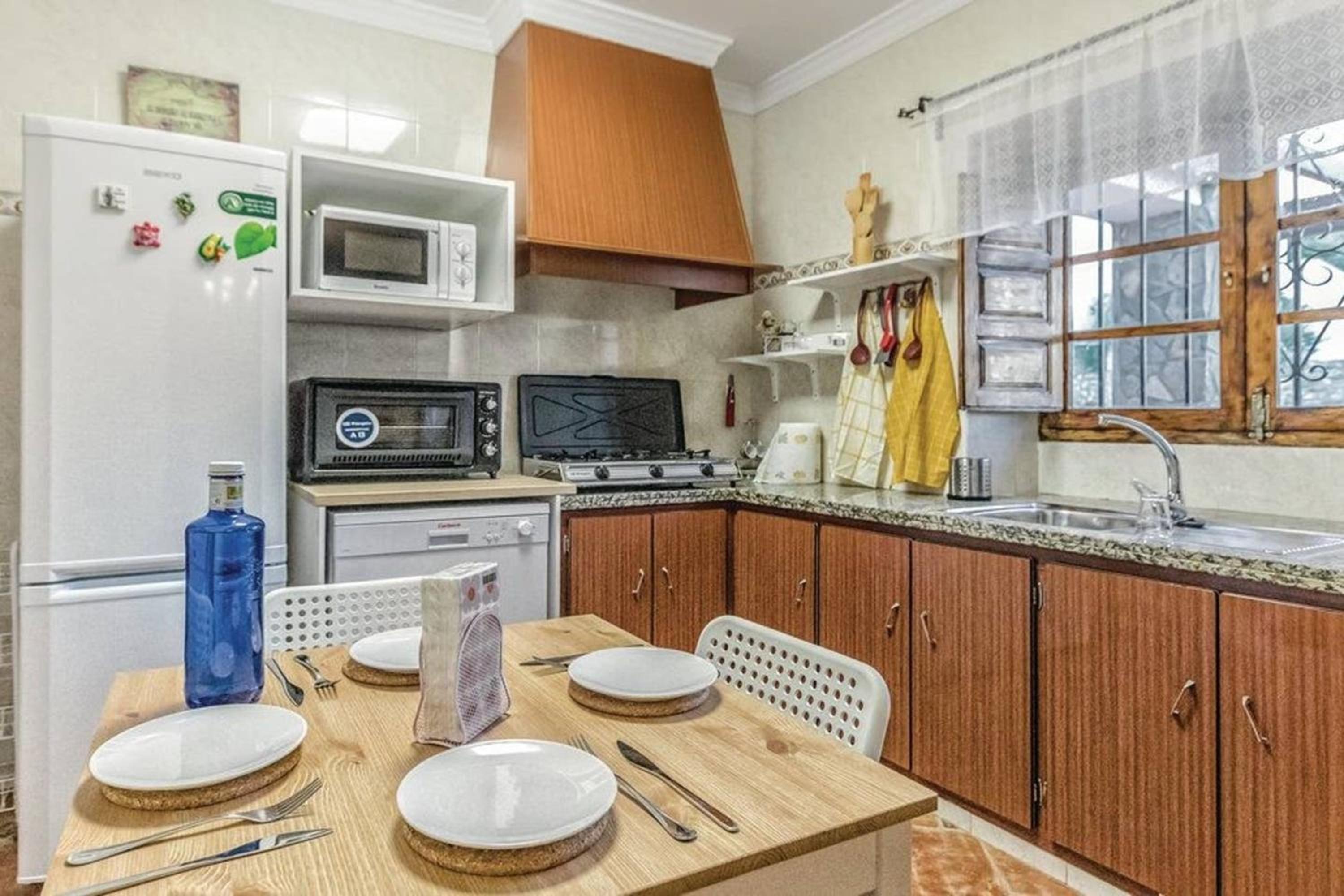Charming Villa in Mondrón with Private Pool