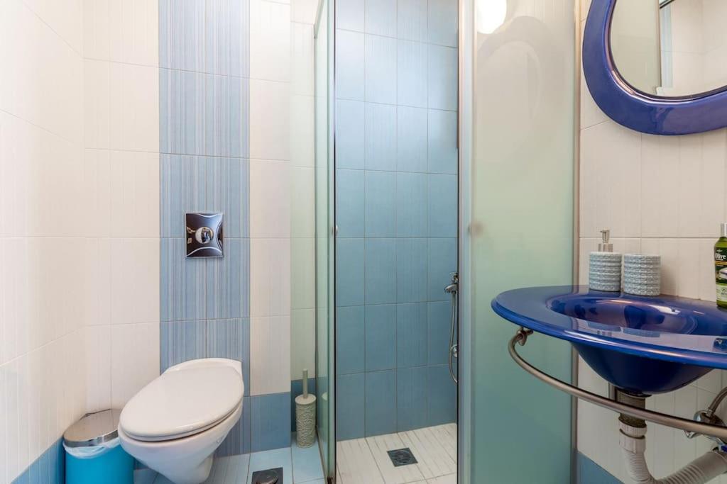 Villa Luna, 5 bedrooms, Private Pool, Hot Tub, Garden