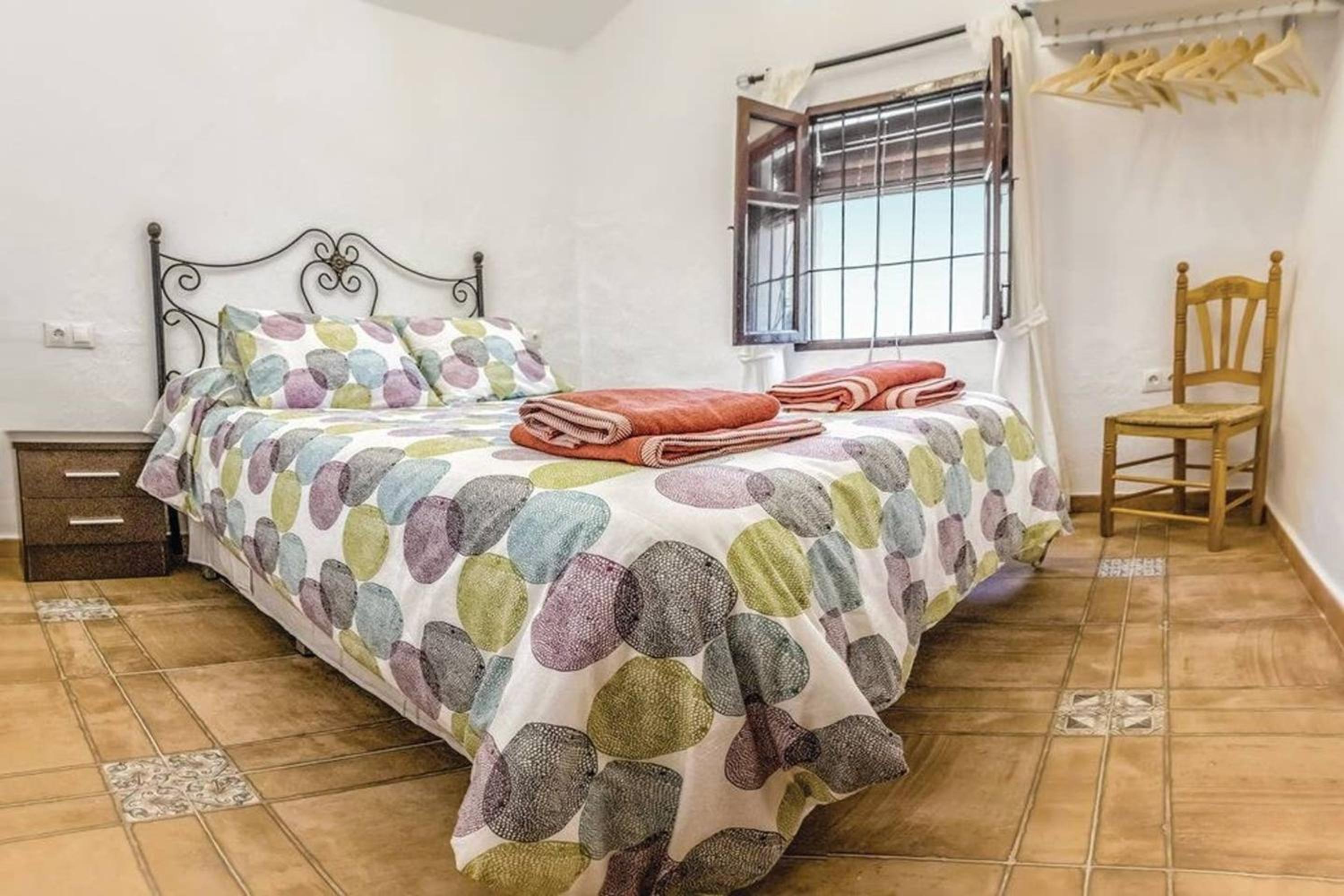 Charming Villa in Mondrón with Private Pool
