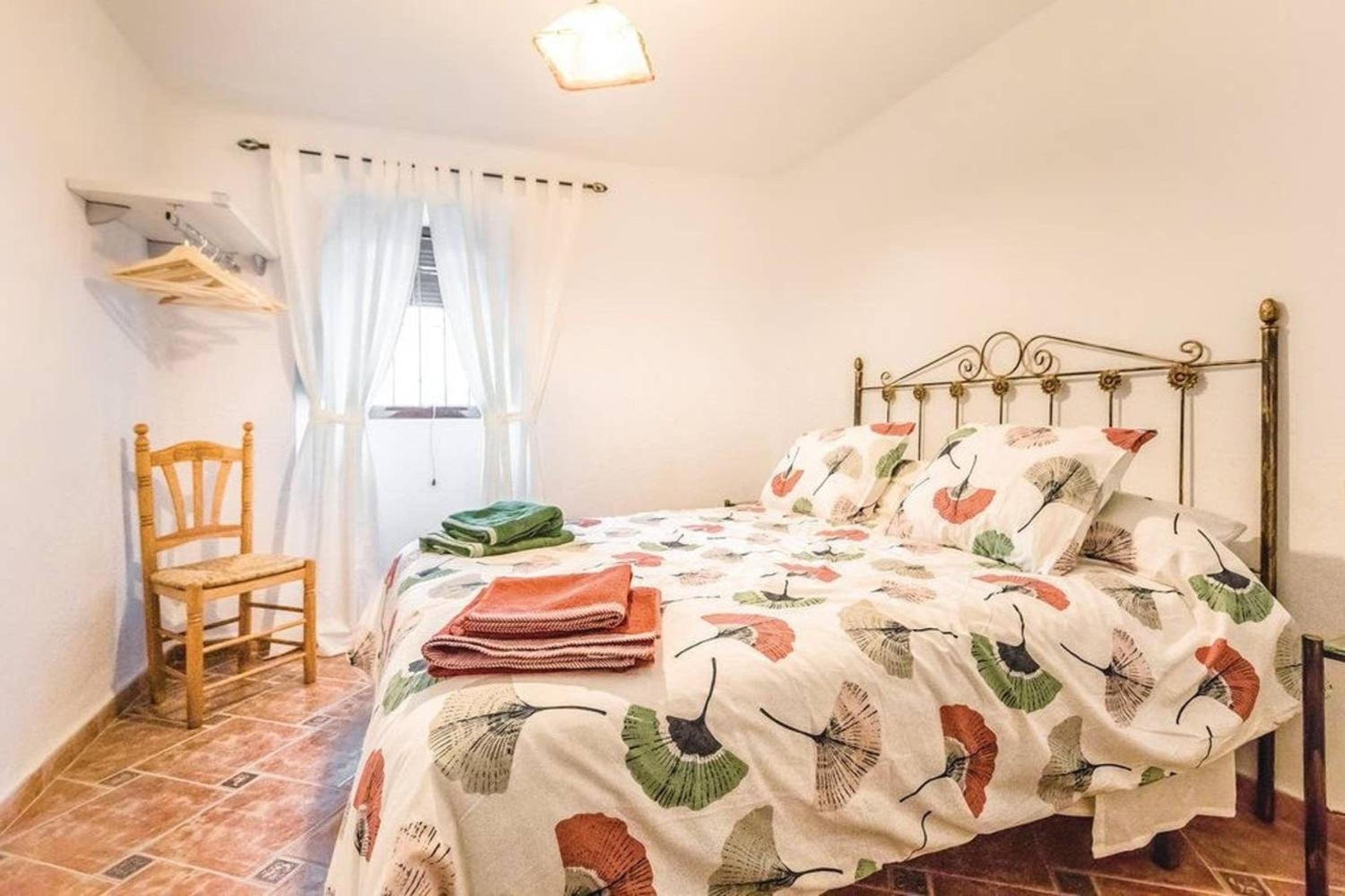 Charming Villa in Mondrón with Private Pool