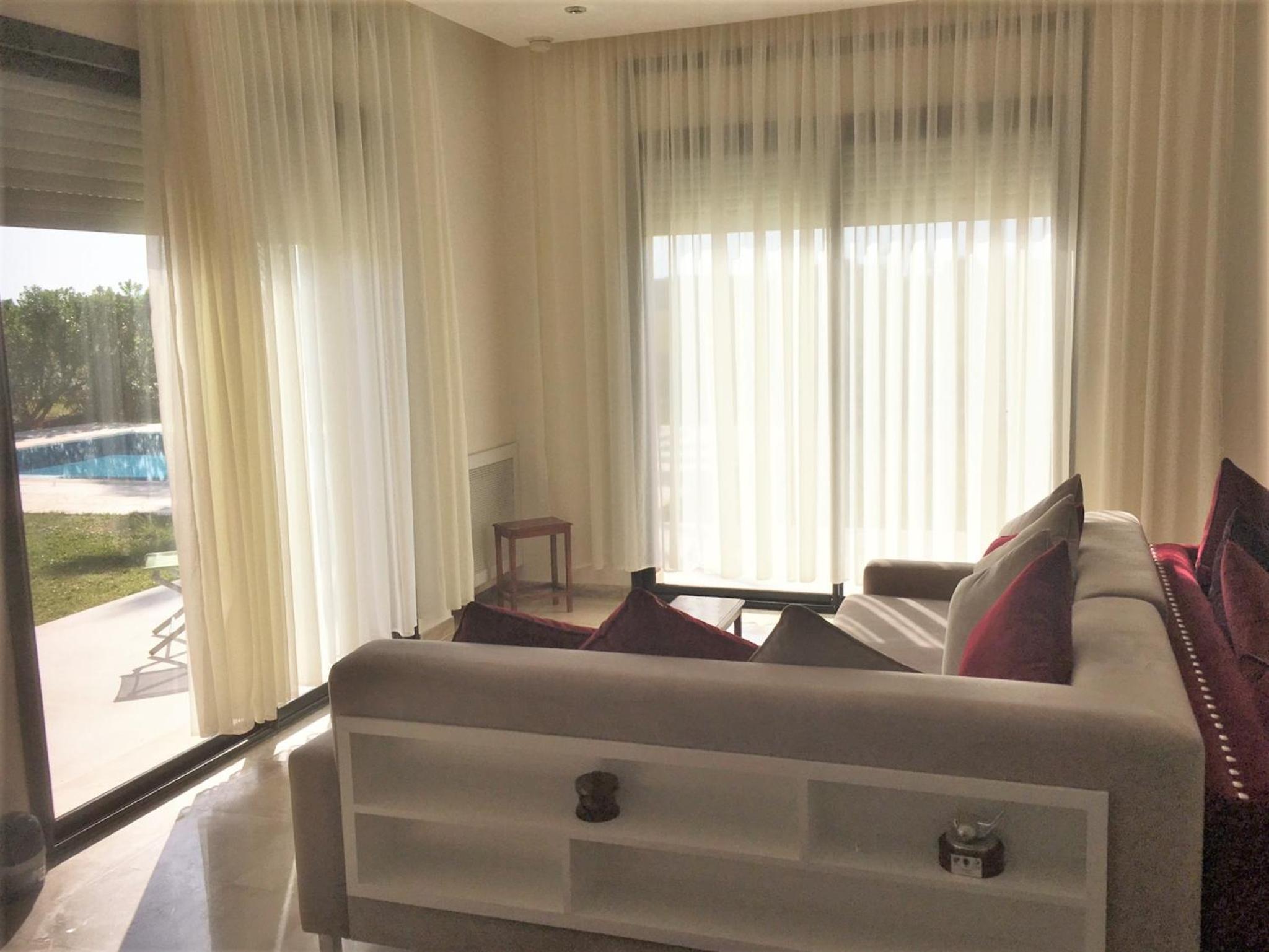 Luxury Villa in La Marsa with Pool view 3