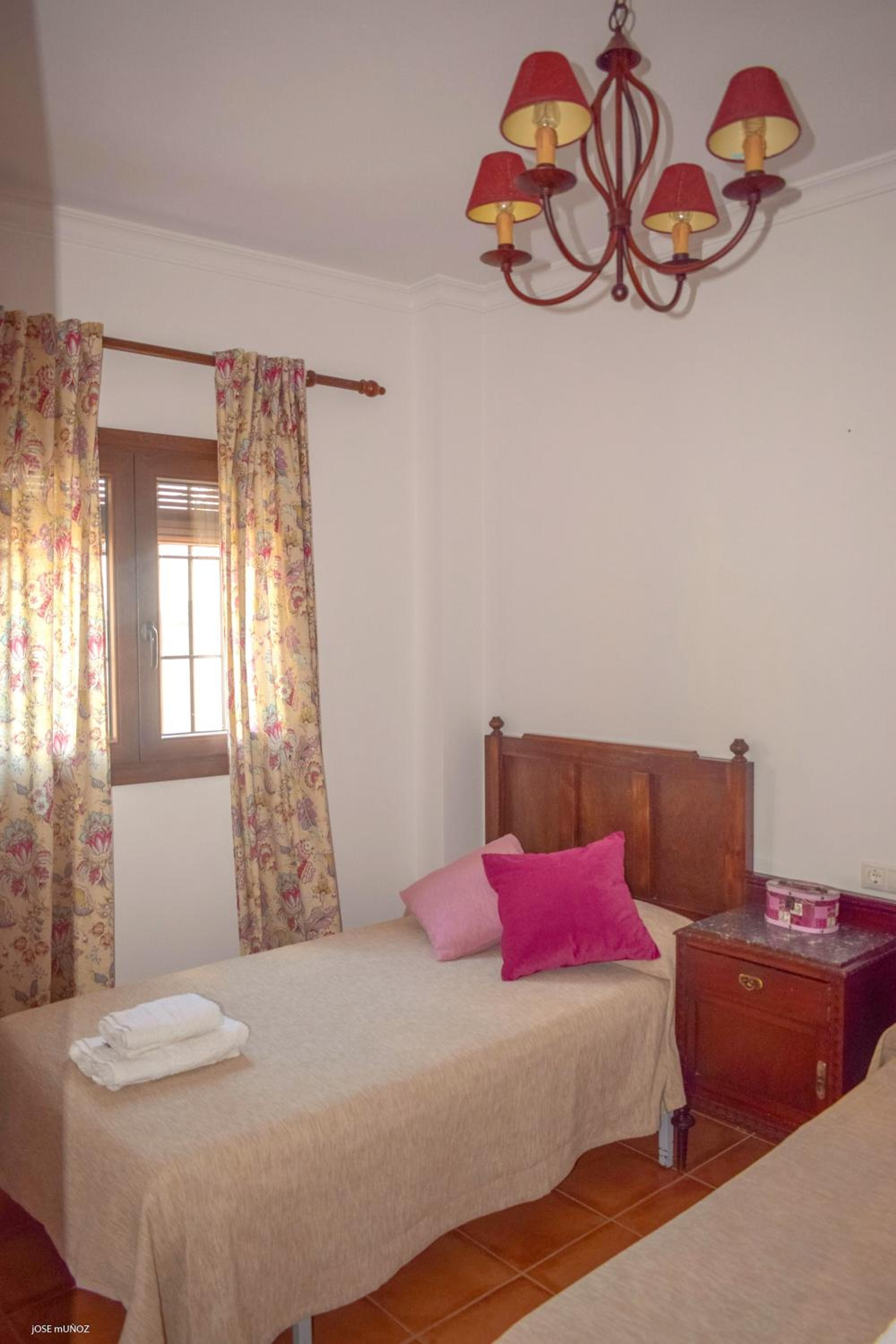 Charming house in the heart of Penaflor Seville with balcony
