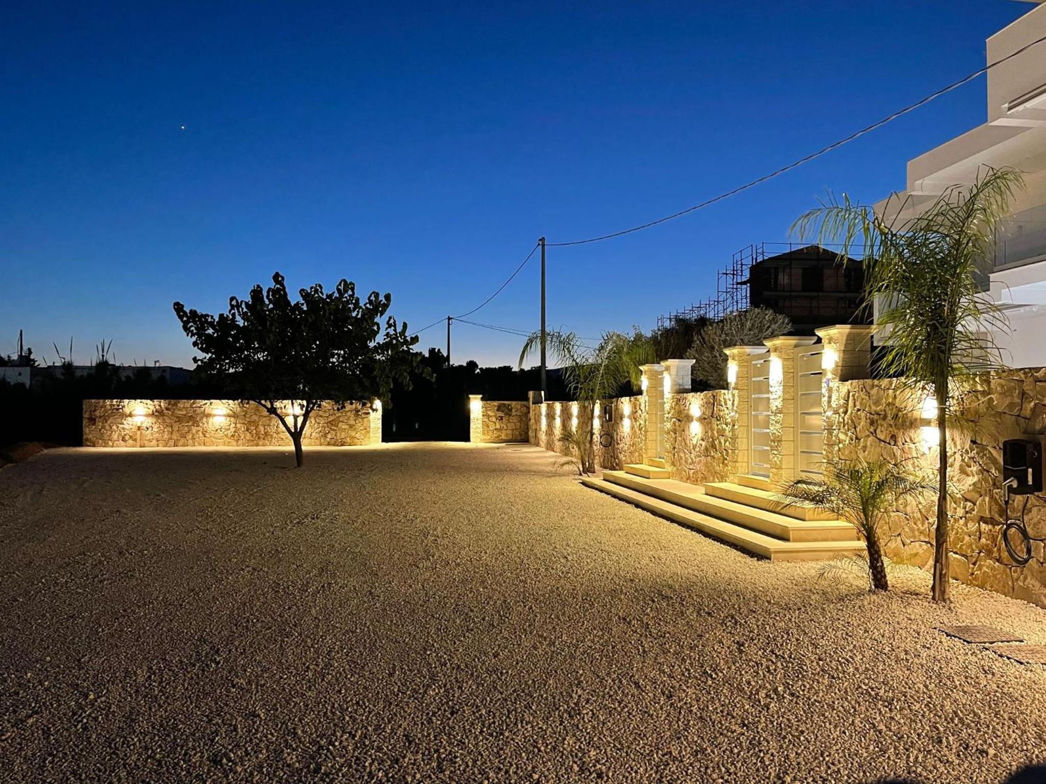 Photo 53