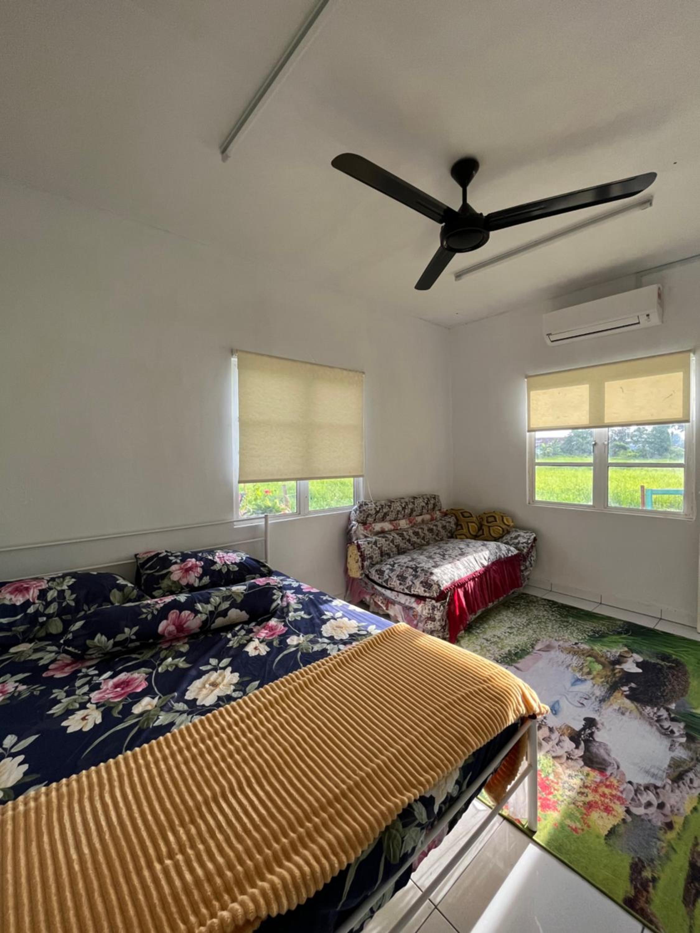 Homestay Kasih Alza -Ada 2 Unit - View Sawah Padi , Private Pool -Prefer Direct Booking- photo 5